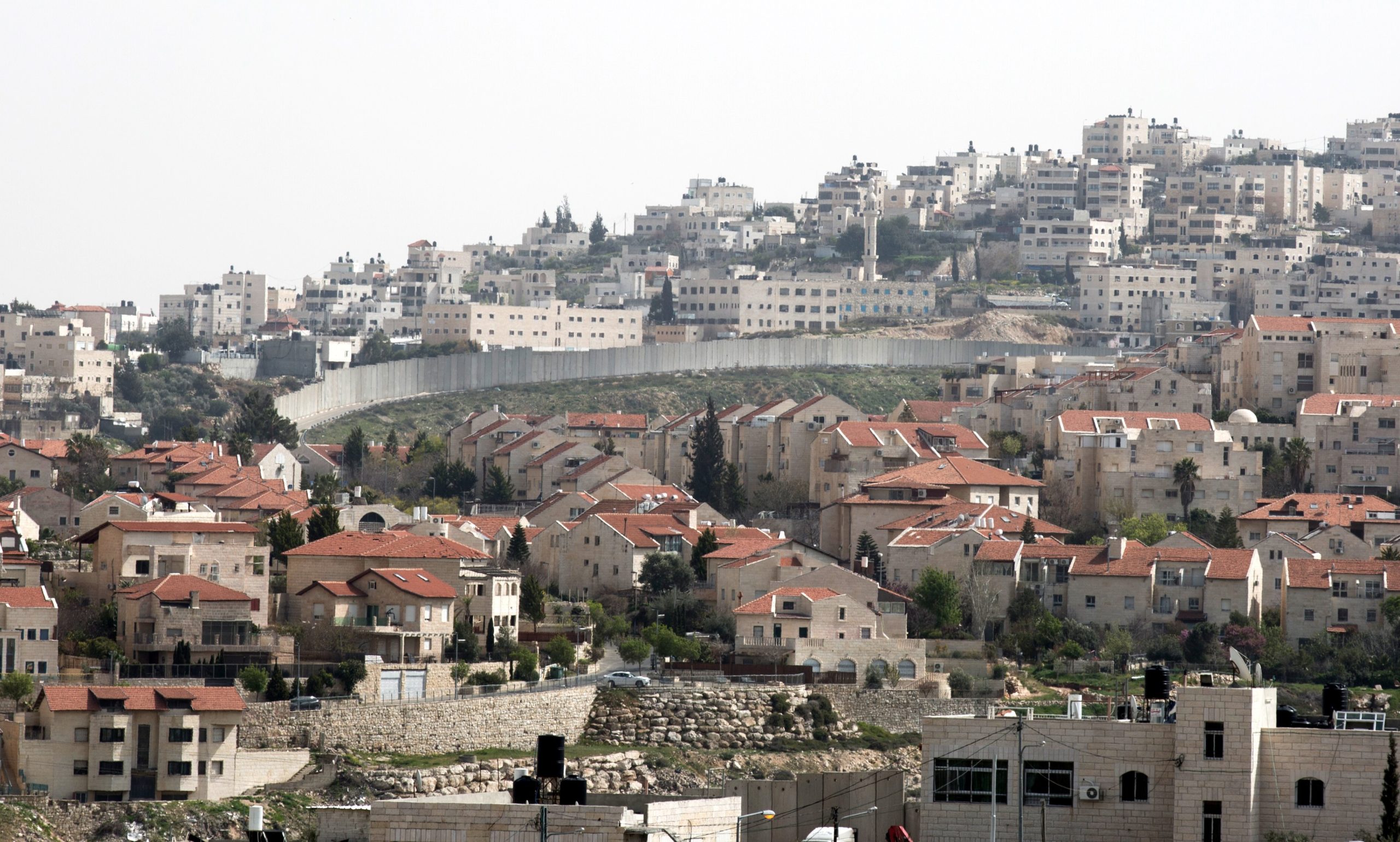 Israel: Aliança de extrema-direita aprova plano para anexar Cisjordânia