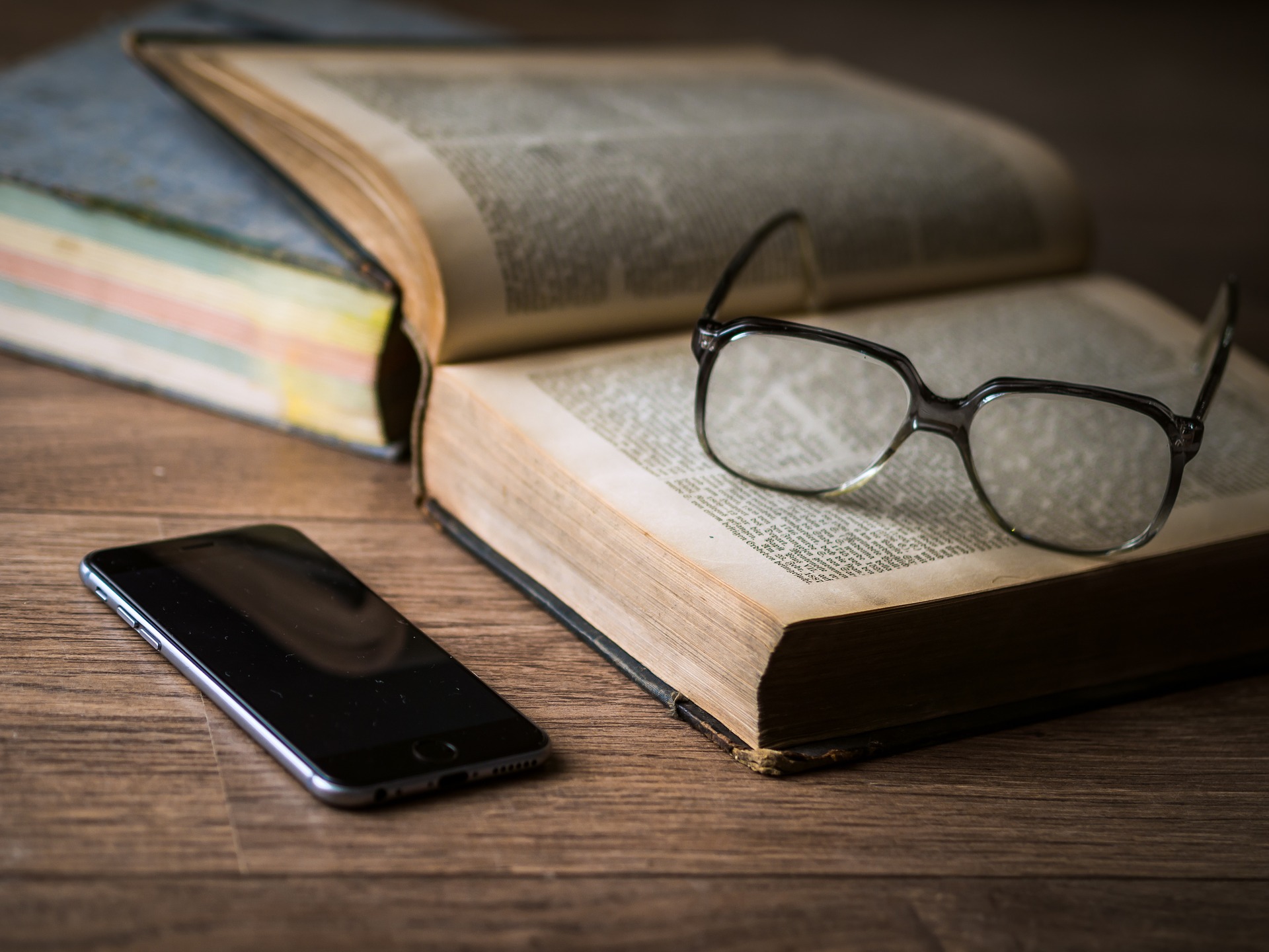 Quando a tecnologia dá um empurrão a alunos, professores e pais. Dez ideias para o regresso às aulas