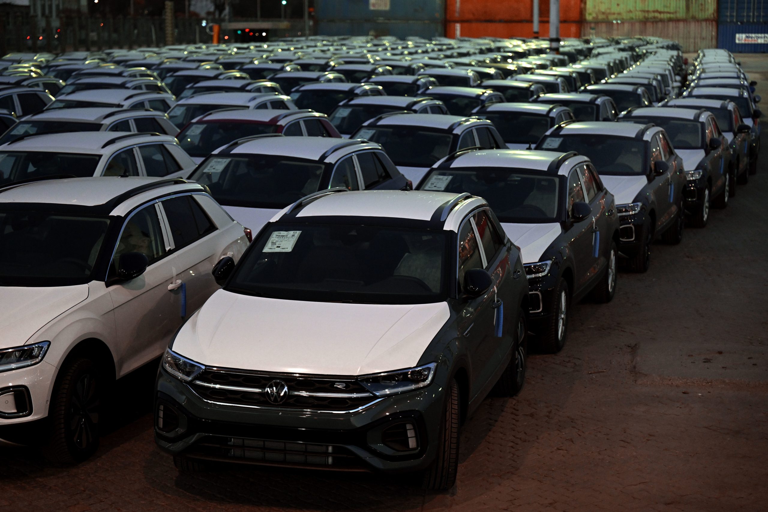 Paragem de produção na Autoeuropa já provocou centenas de despedimentos no parque industria