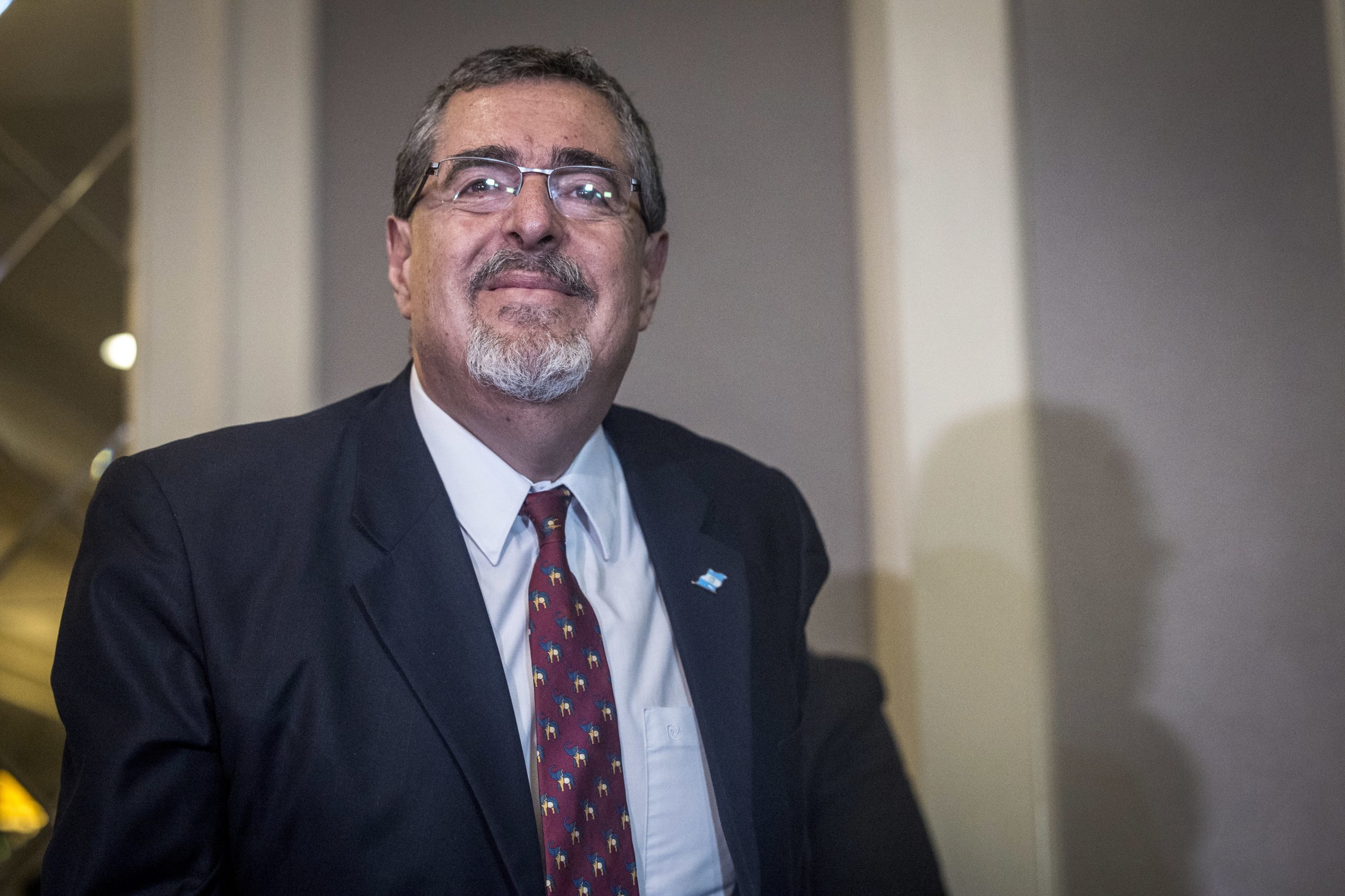 Tribunal suspende temporariamente partido do presidente eleito na Guatemala