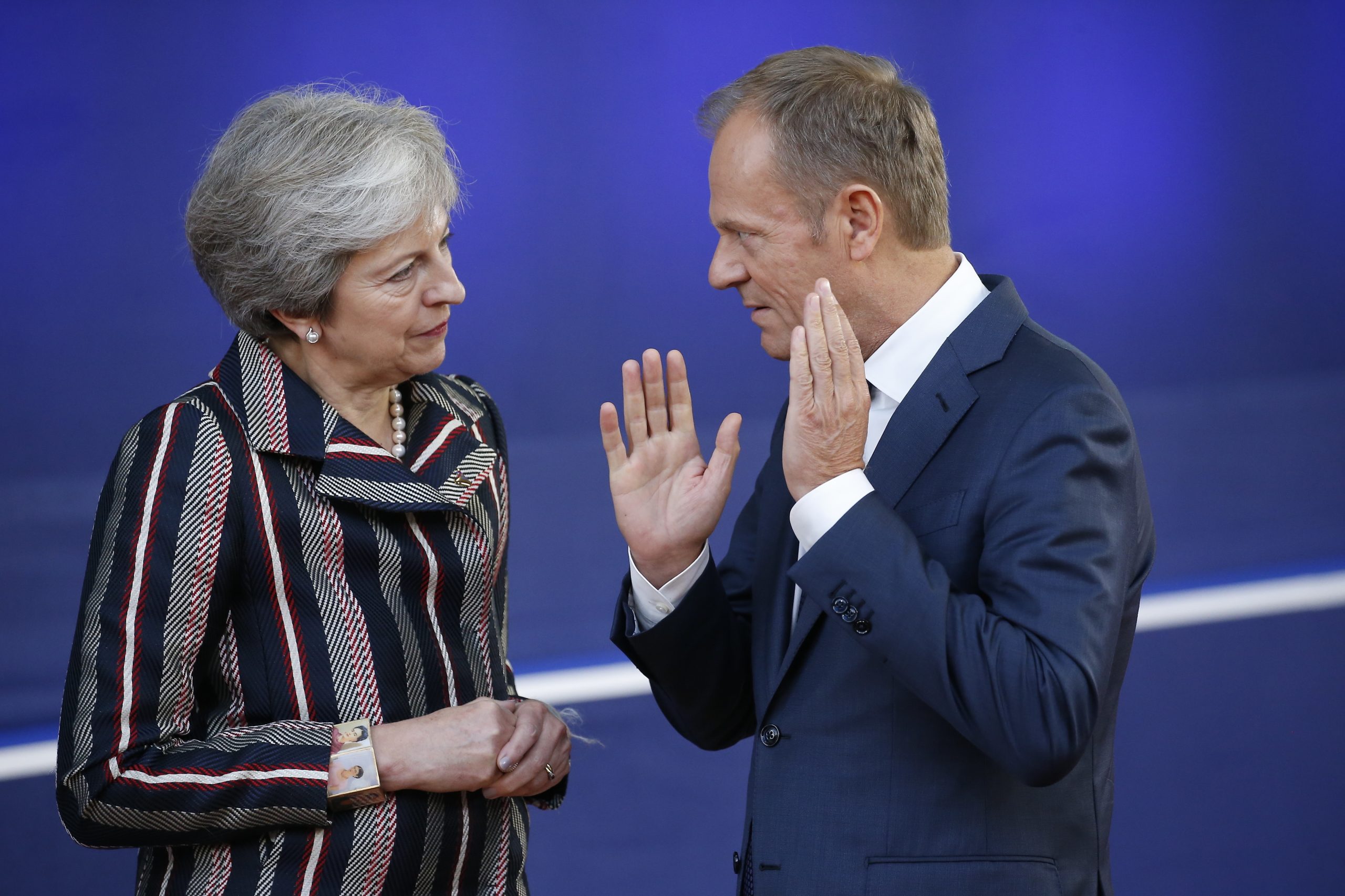 Tusk pede a Reino Unido para não “desperdiçar” nova extensão