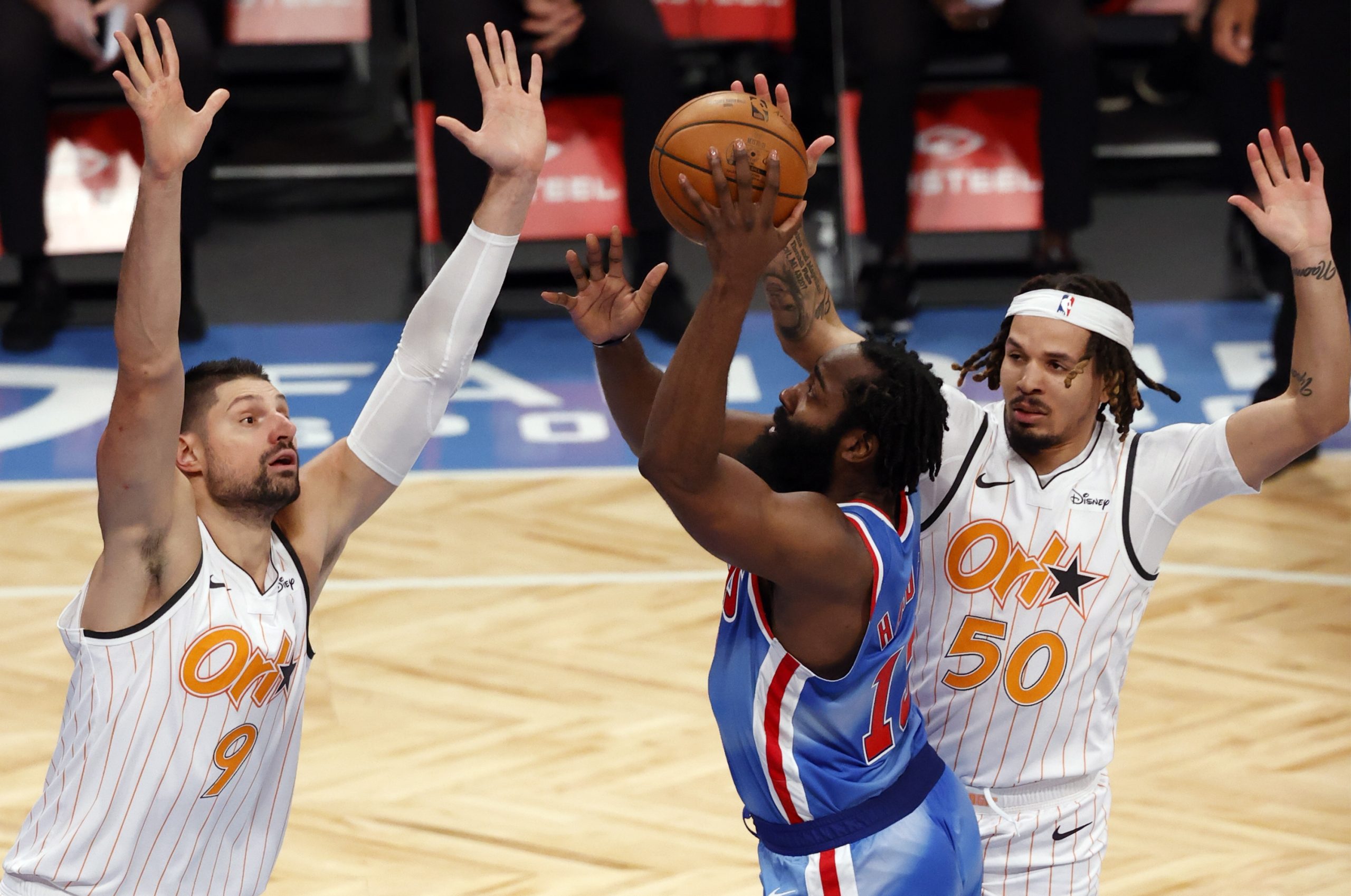 NBA: Harden estreia-se com triplo duplo (inédito) de 32 pontos pelos Nets