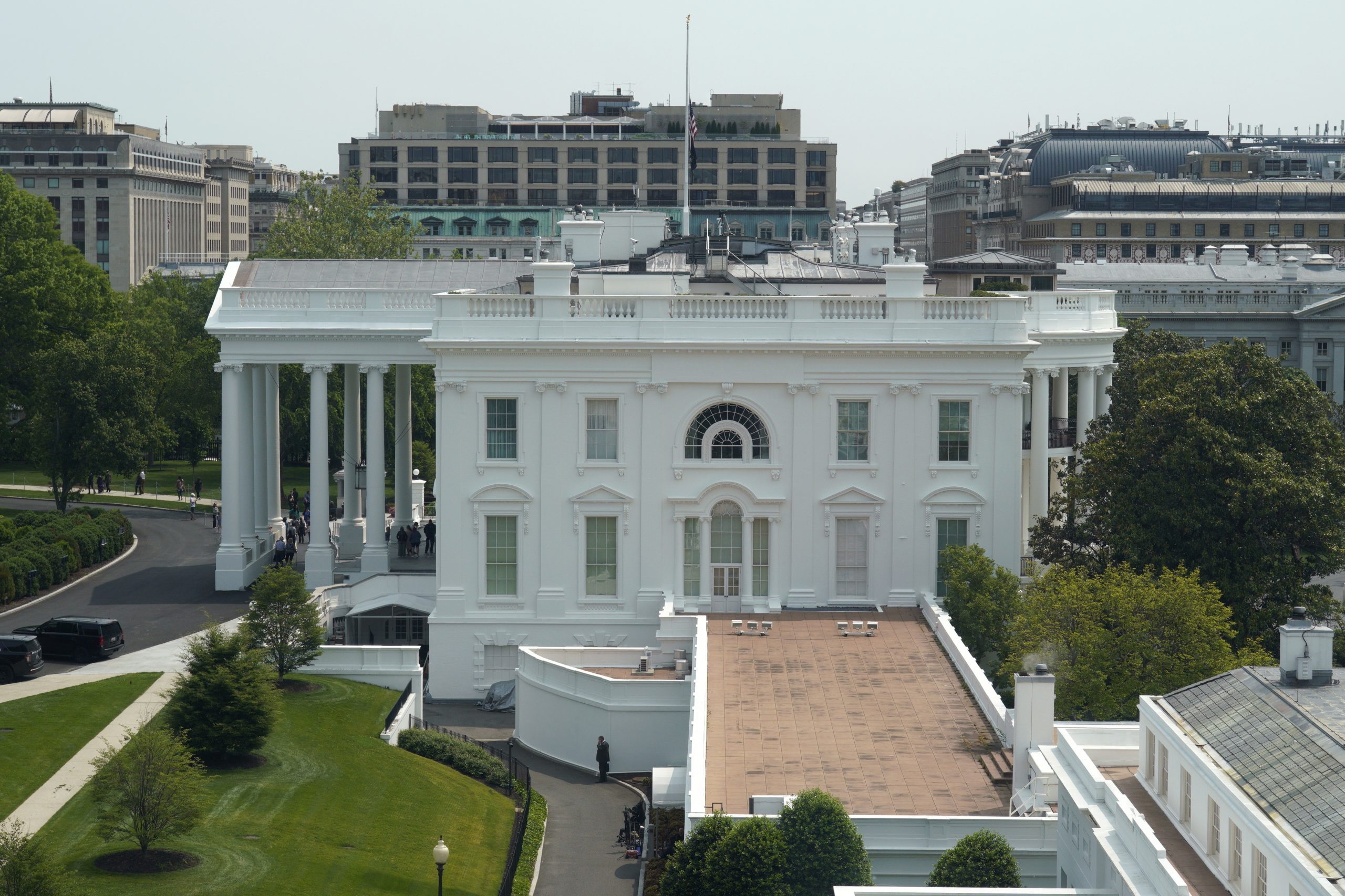 Trump está a reconstruir bunker subterrâneo na Casa Branca