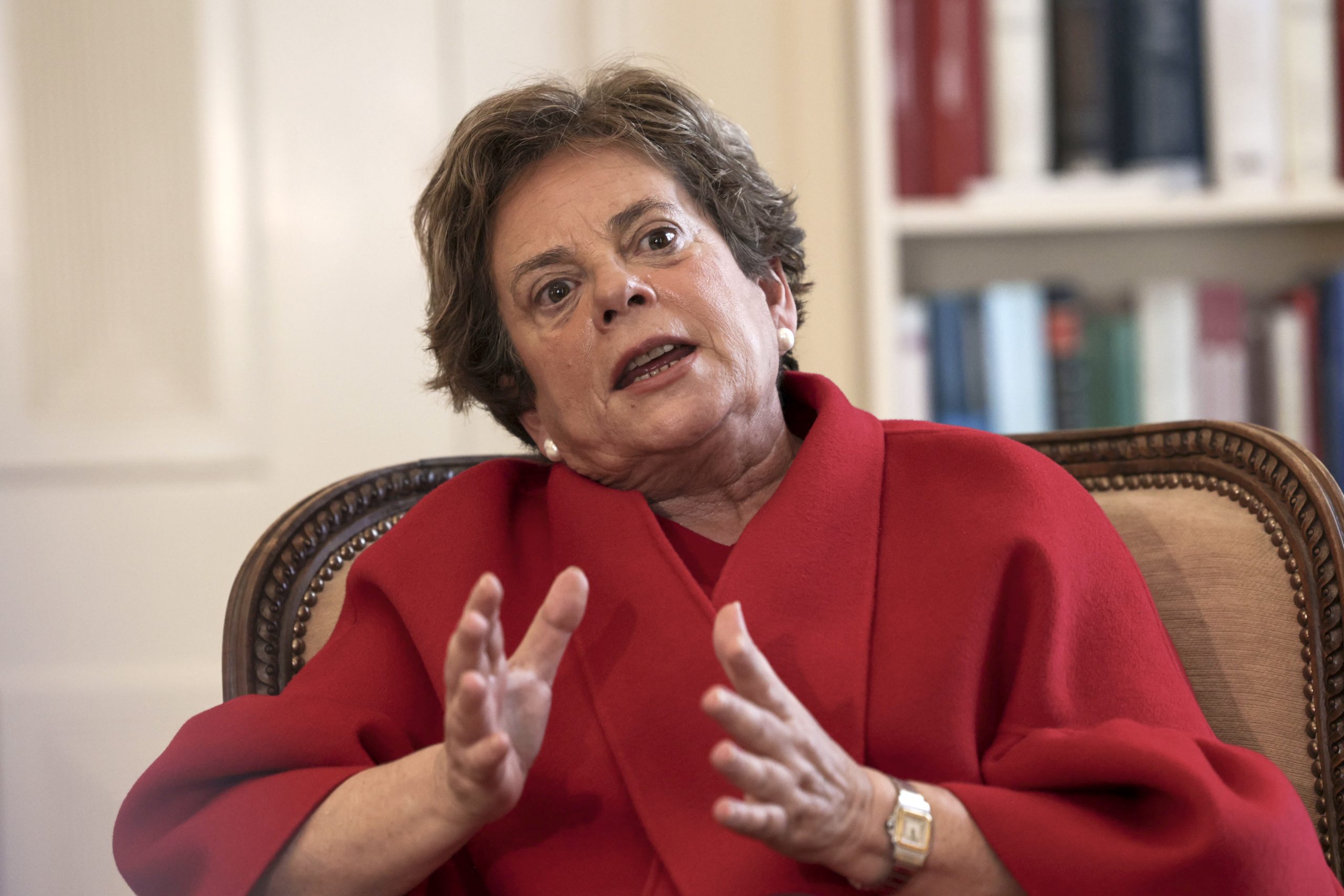 Imigrantes. Demora nas autorizações de residência é “problema grave”, diz provedora de Justiça