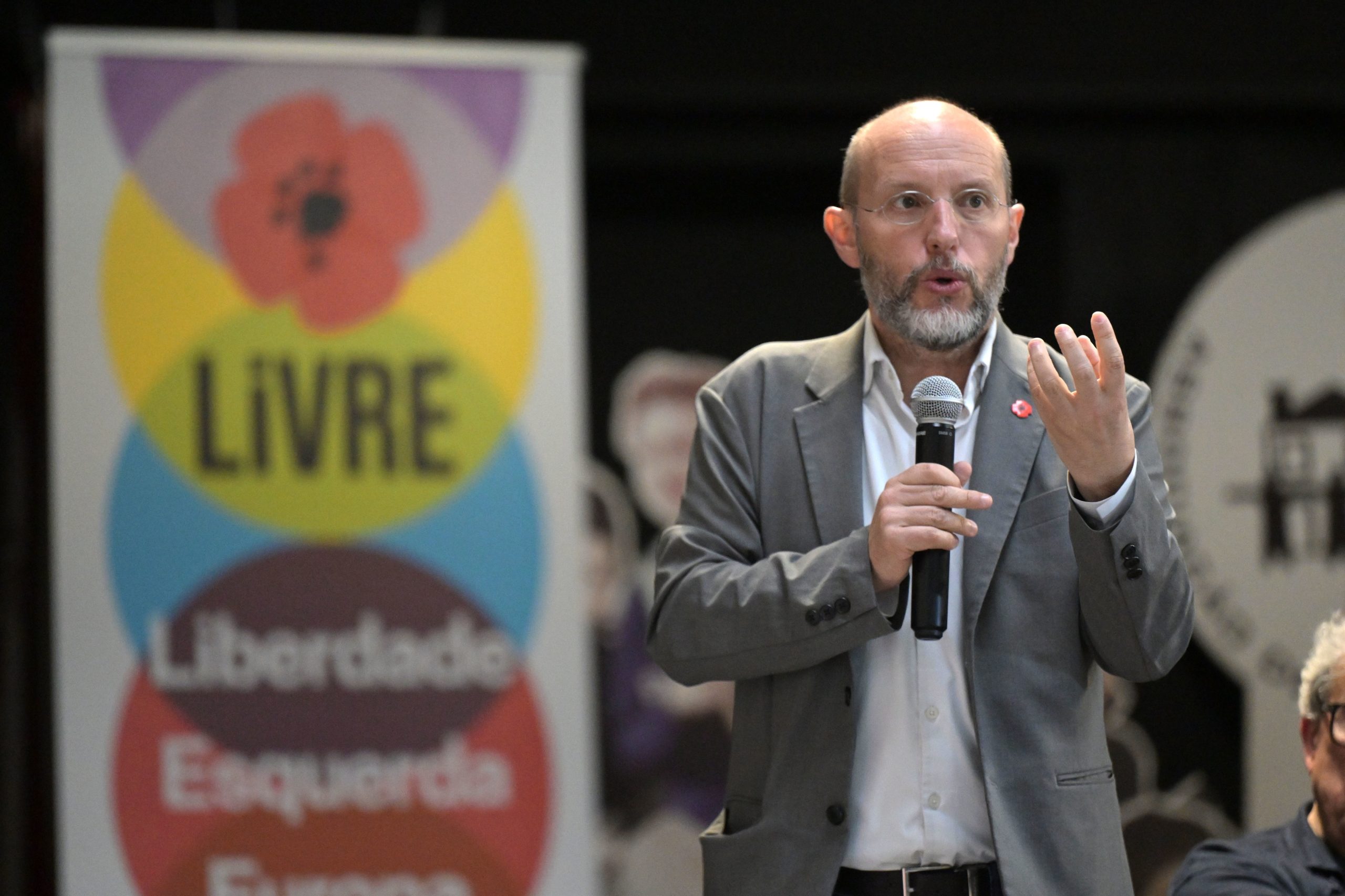 Rui Tavares acusa Montenegro de “empurrar com a barriga” esclarecimentos sobre Spinumviva