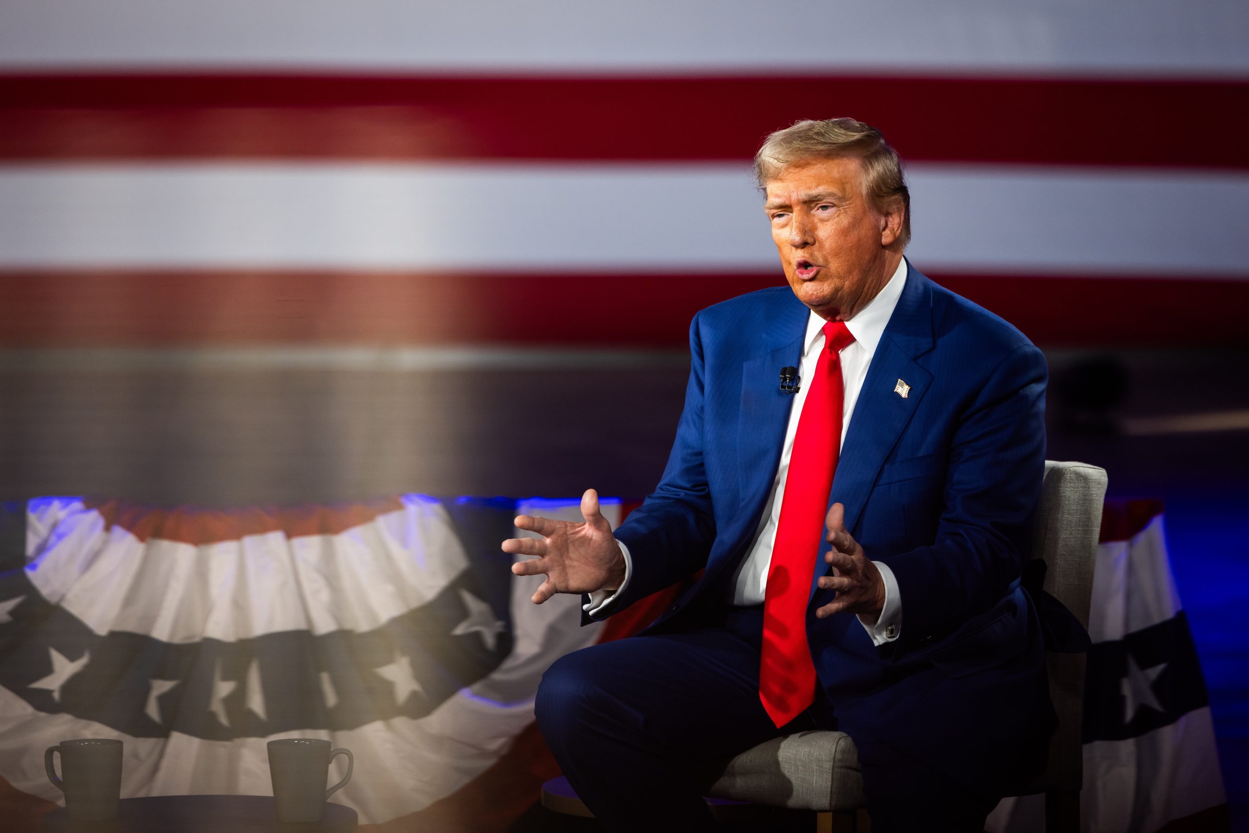 Trump oferece a Musk posição na sua Administração caso seja eleito para acabar com o desperdício de “milhões”