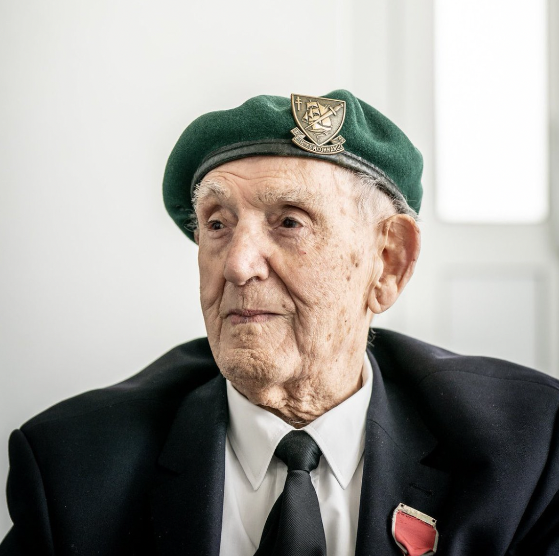 Léon Gautier, o último sobrevivente do desembarque na Normandia, morre aos 100 anos
