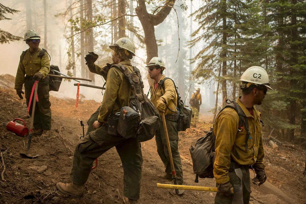 Dois mortos no incêndio na Califórnia que já destruíu 65 edifícios