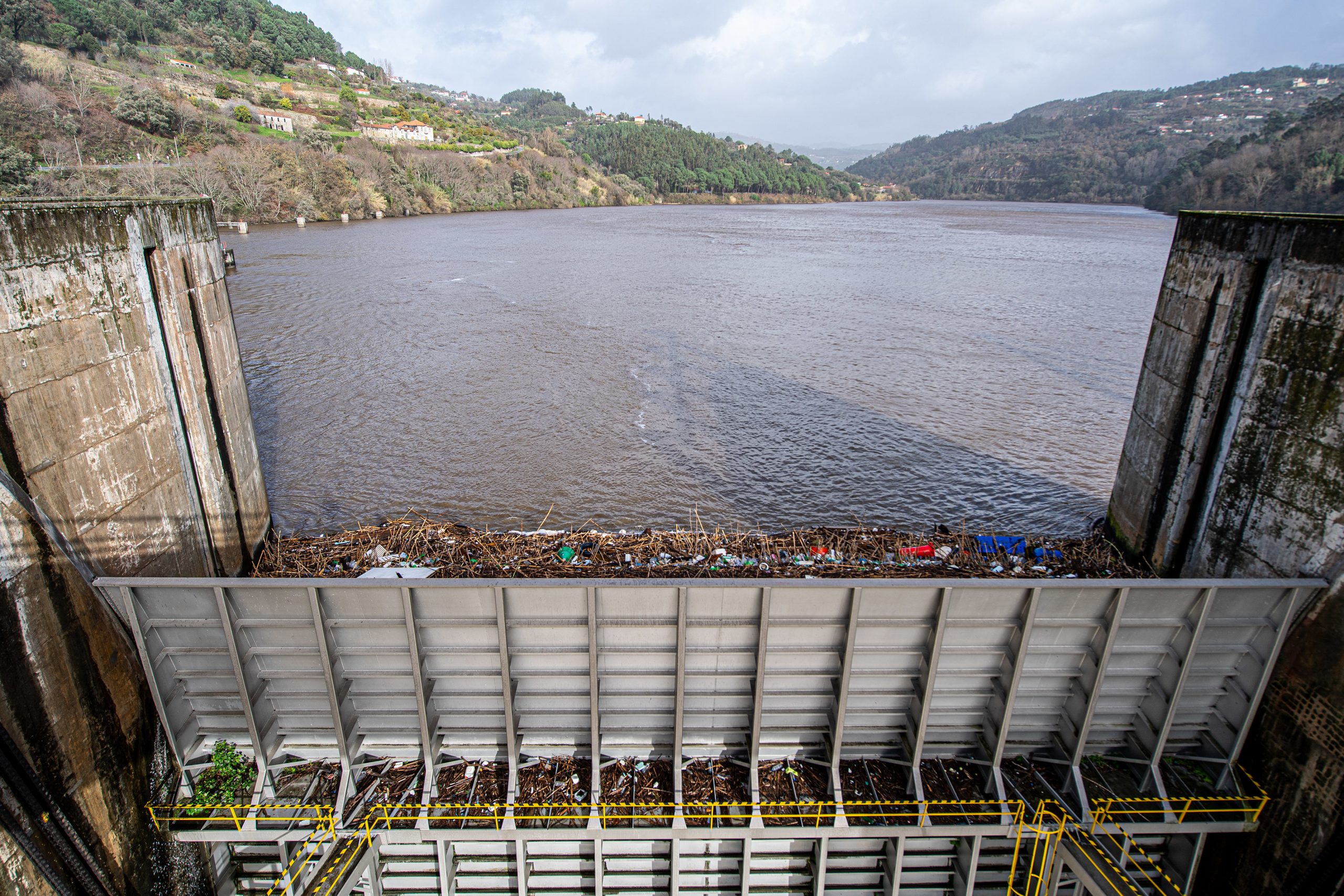 Movimento exige acesso ao parecer que autoriza a venda das barragens do Douro Intencional
