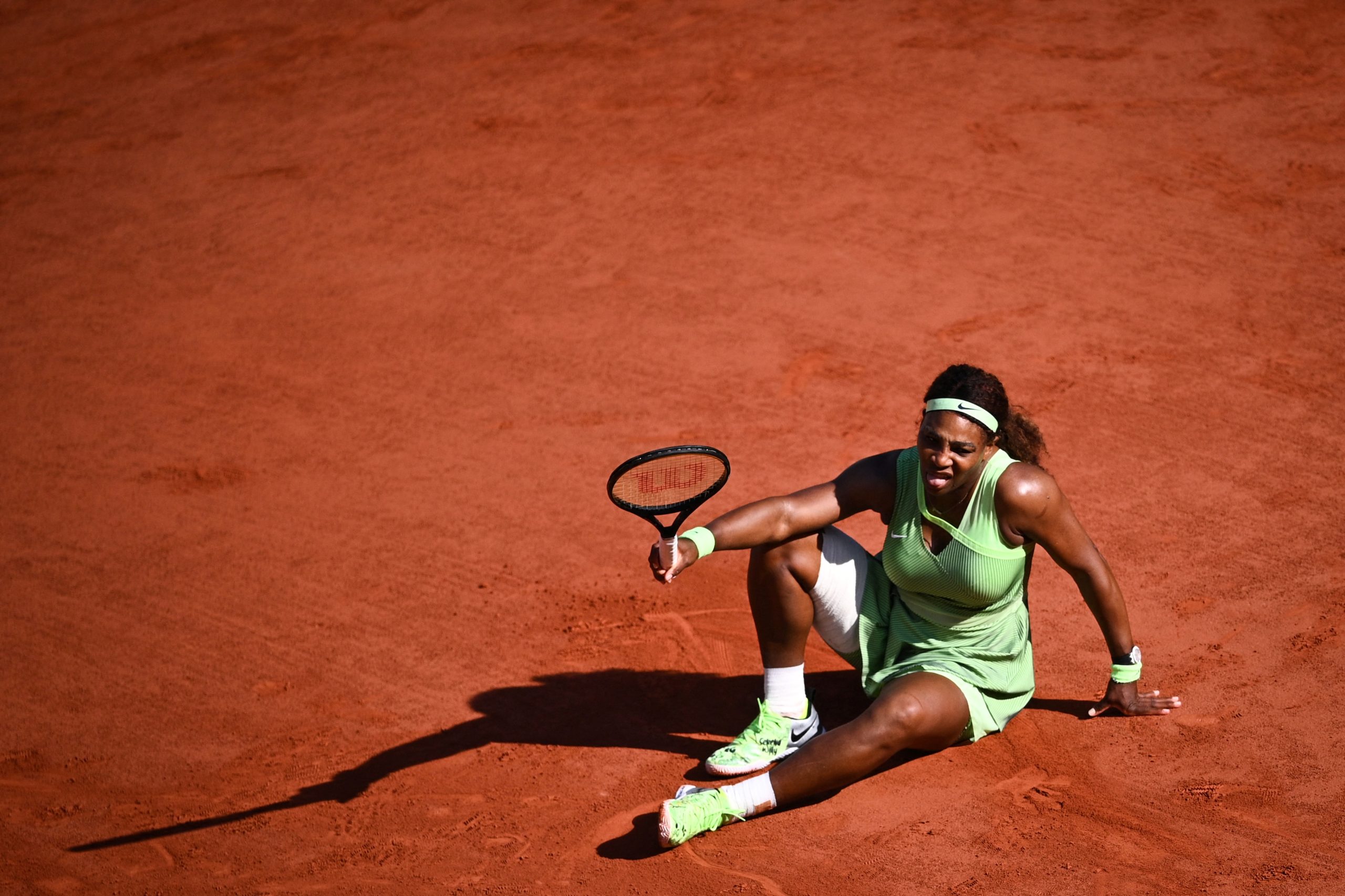 Wimbledon: Serena Williams desiste devido a lesão