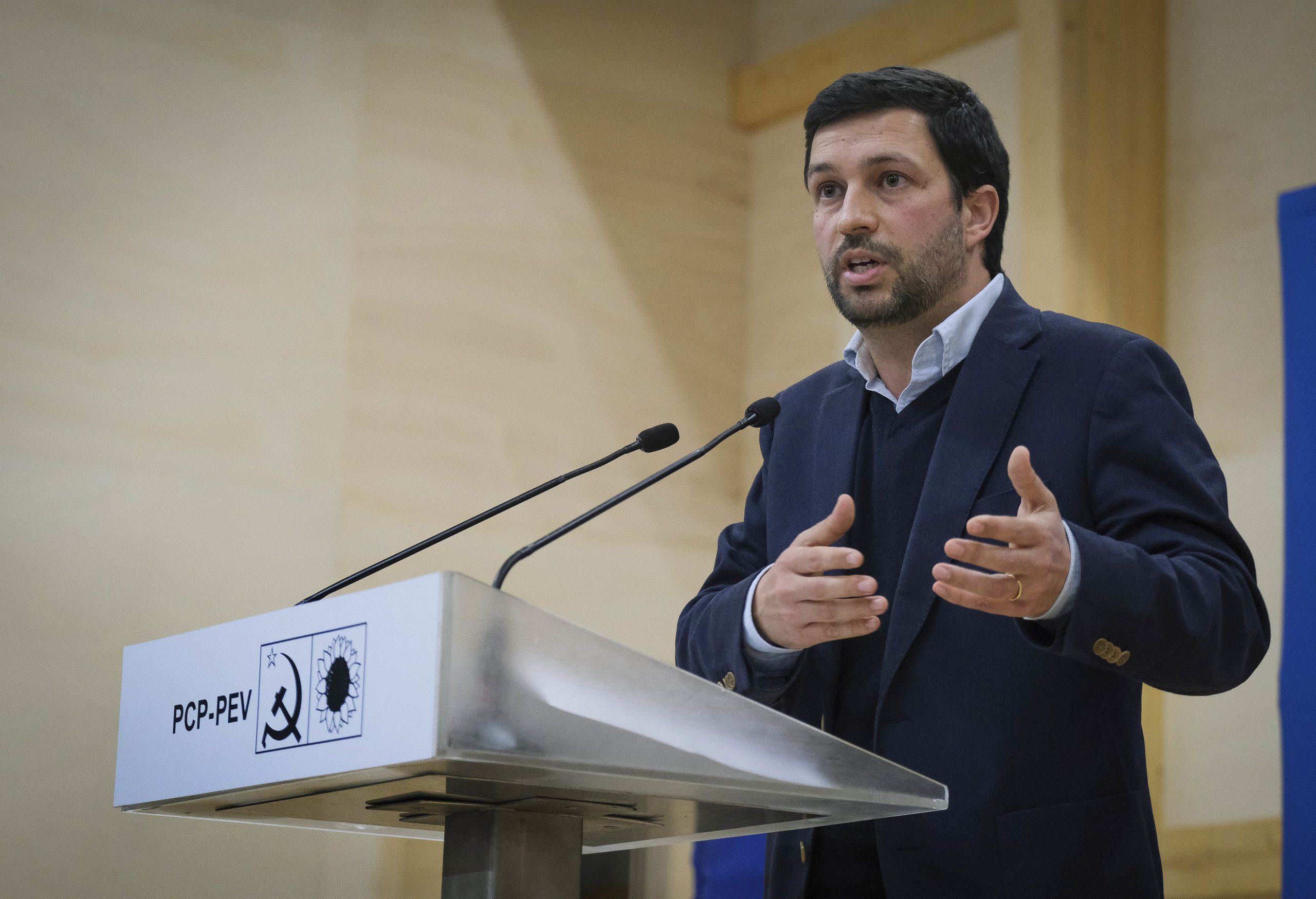 Legislativas: João Ferreira substitui Oliveira na campanha da CDU na terça-feira após recuperar da covid-19