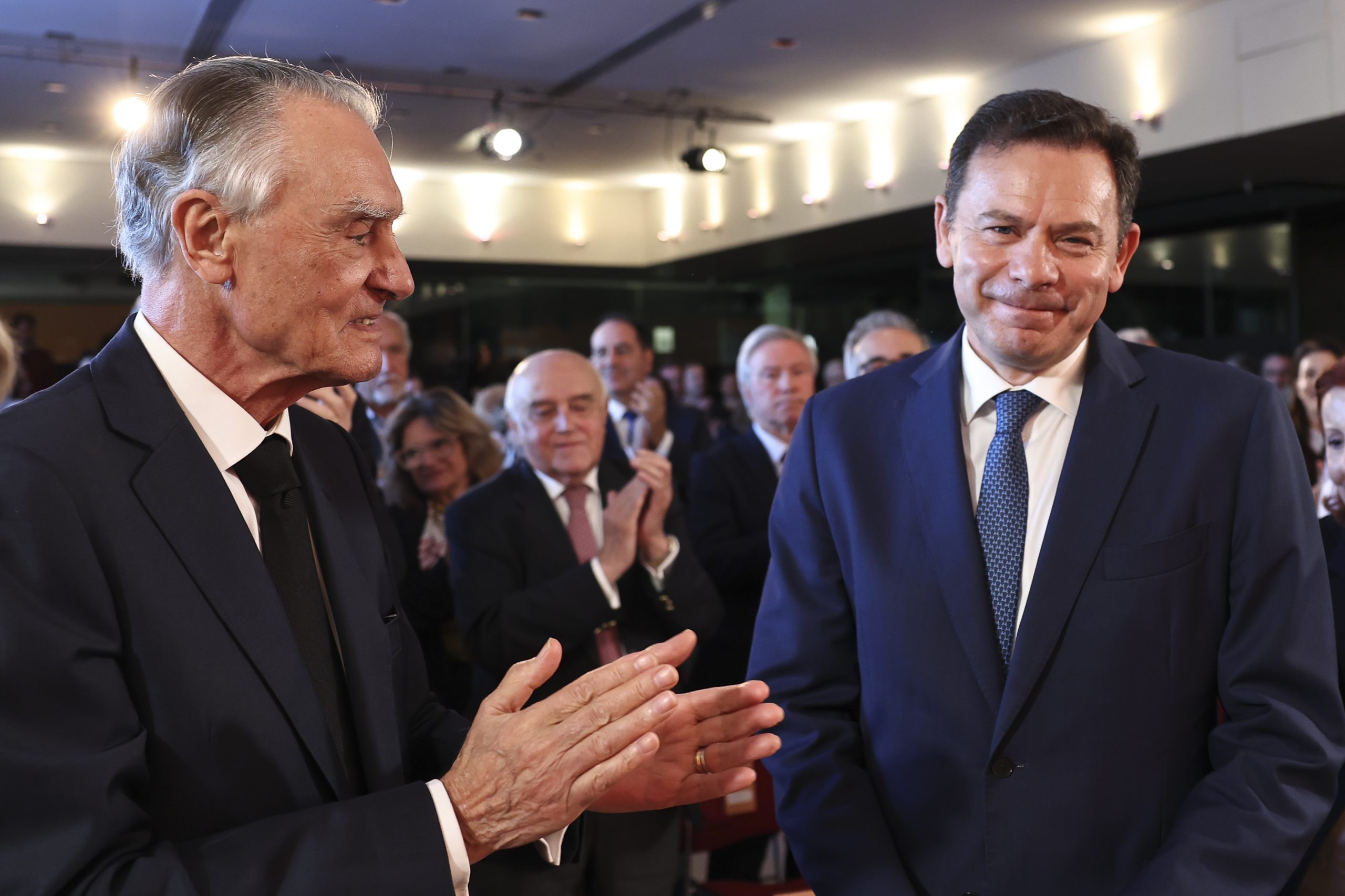 Governo assinala 40 anos do primeiro Executivo de Cavaco Silva com homenagem em São Bento