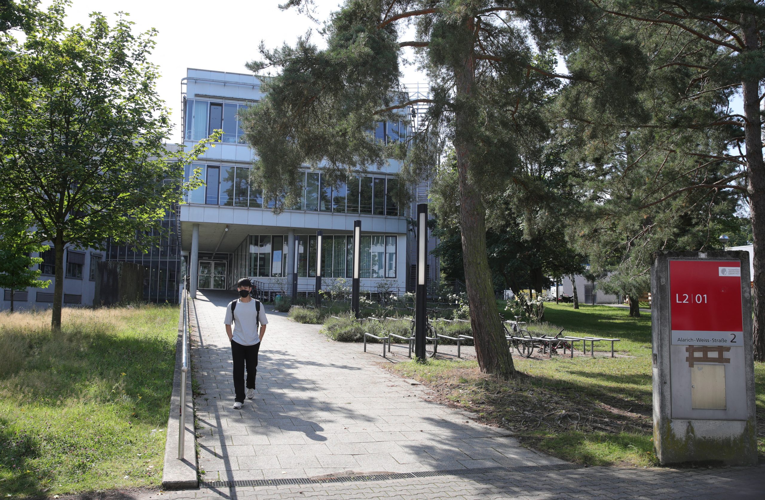 Polícia investiga sete casos de envenenamento em universidade da Alemanha