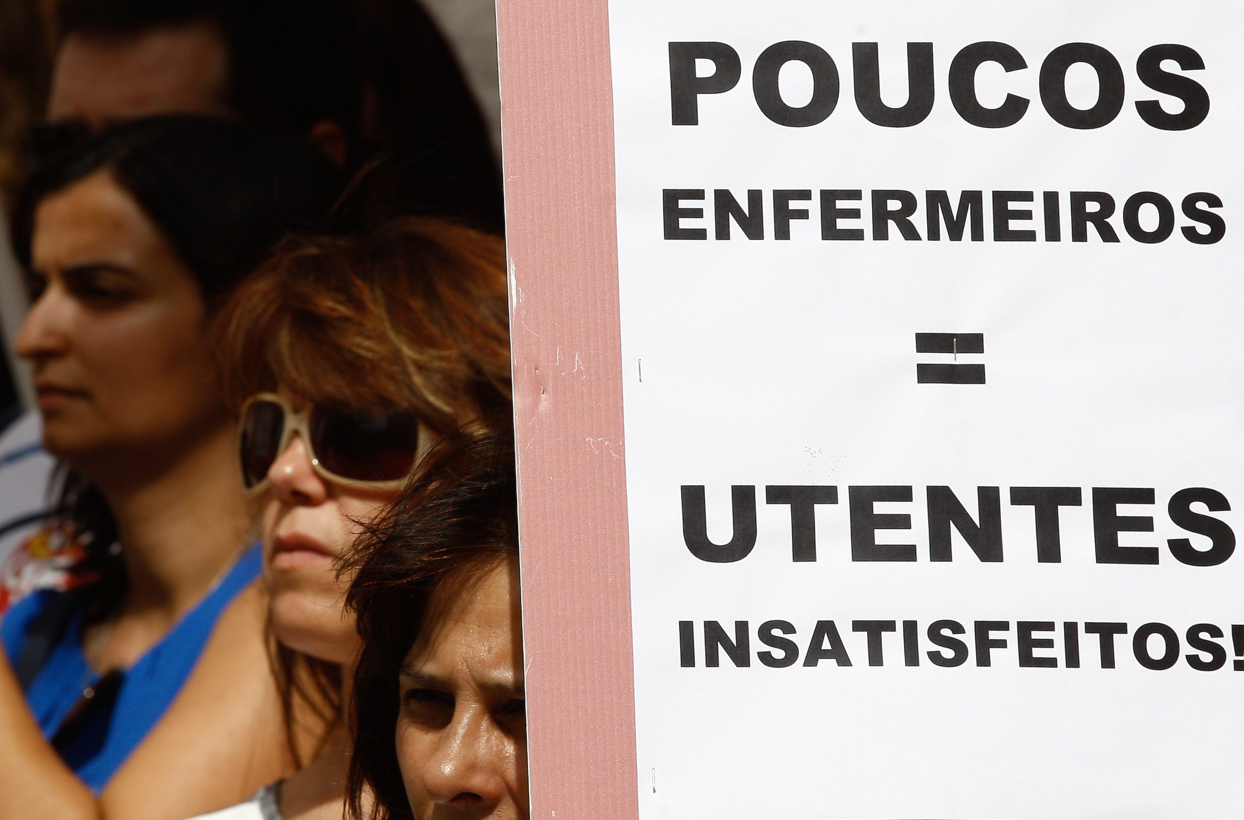 31 enfermeiros “despedidos” em Penafiel exigem readmissão com vínculo efetivo