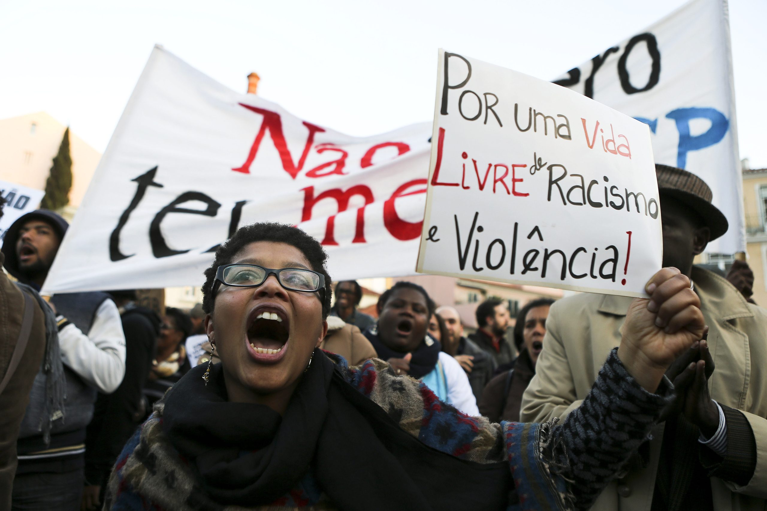 Só será possível superar o racismo quando a Europa reconhecer o papel da escravatura, diz Comissário
