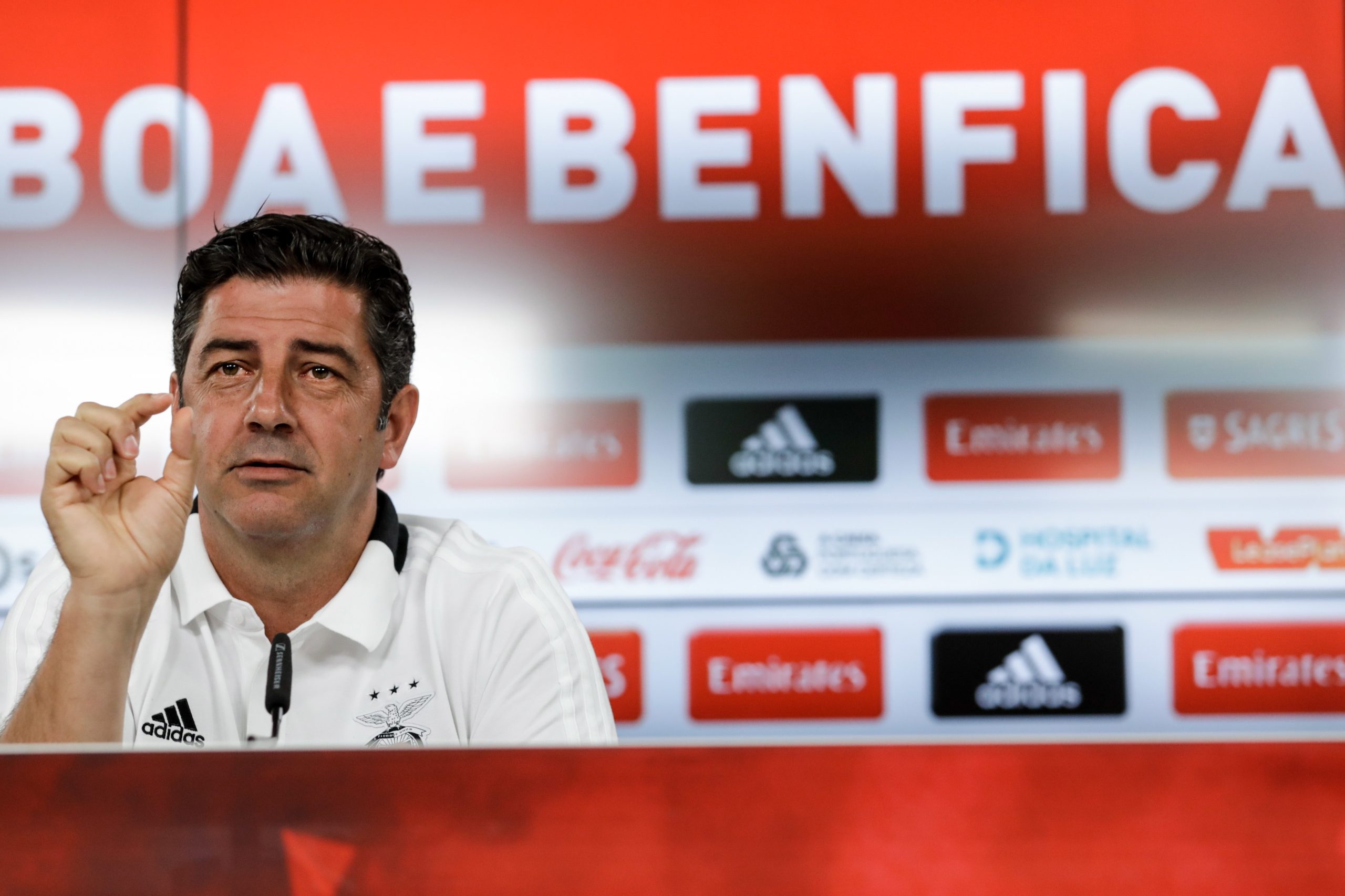 Rui Vitória: “Ainda tenho muito para ganhar pelo Benfica”