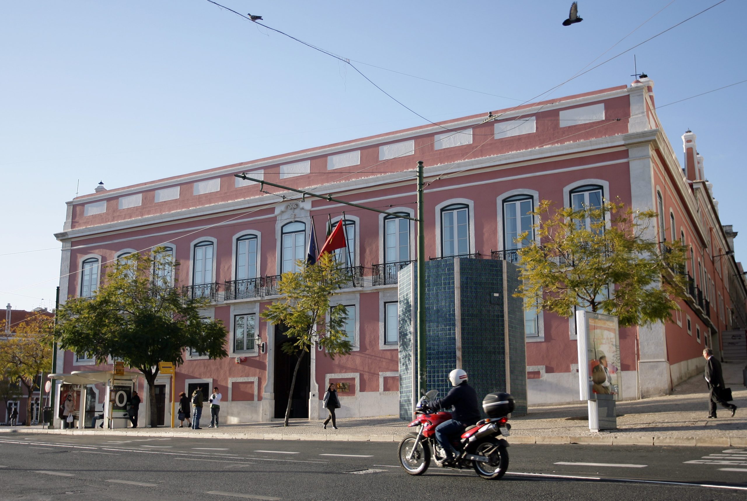 Comissão Política Nacional do PS reúne-se hoje para discutir situação política