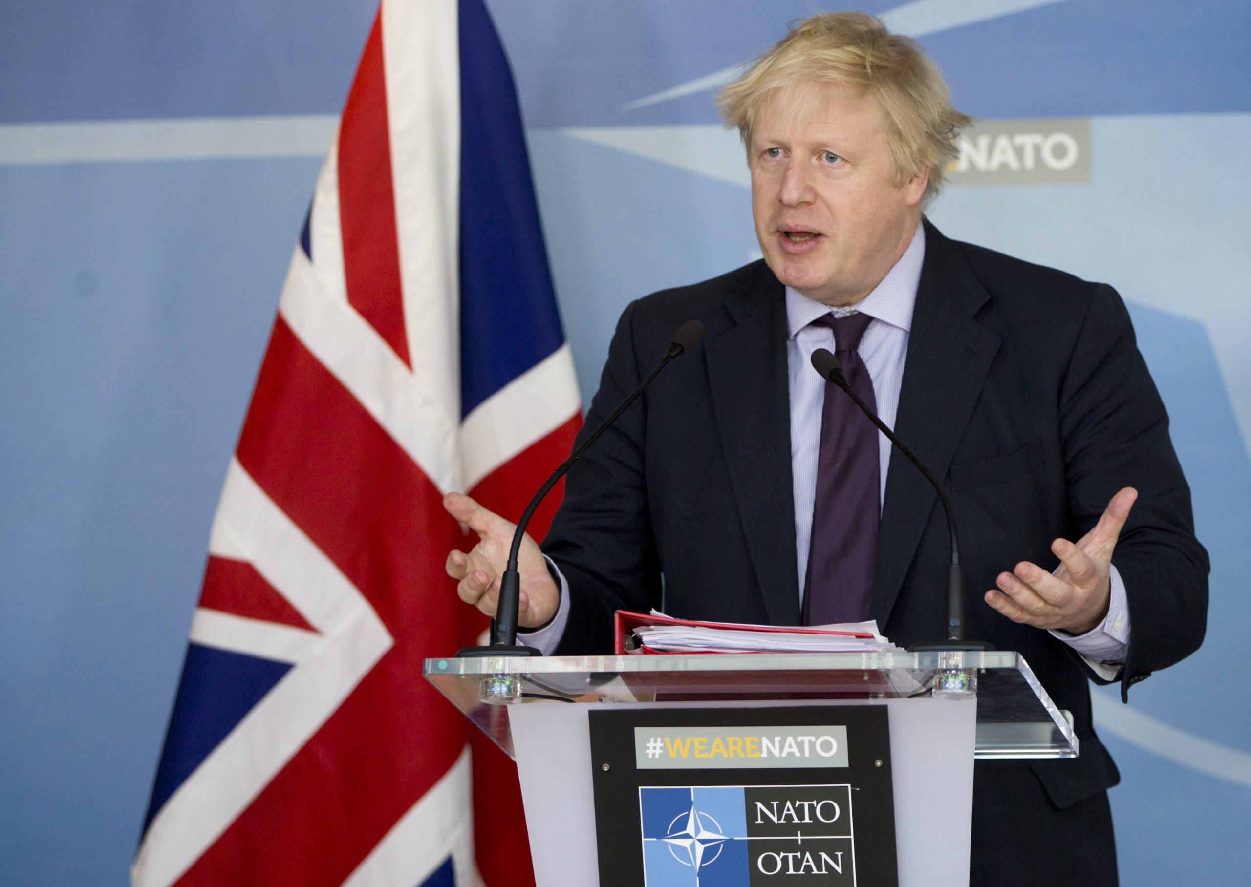 Ministro britânico acusa Putin de ordenar ataque contra Skripal para ajudar reeleição