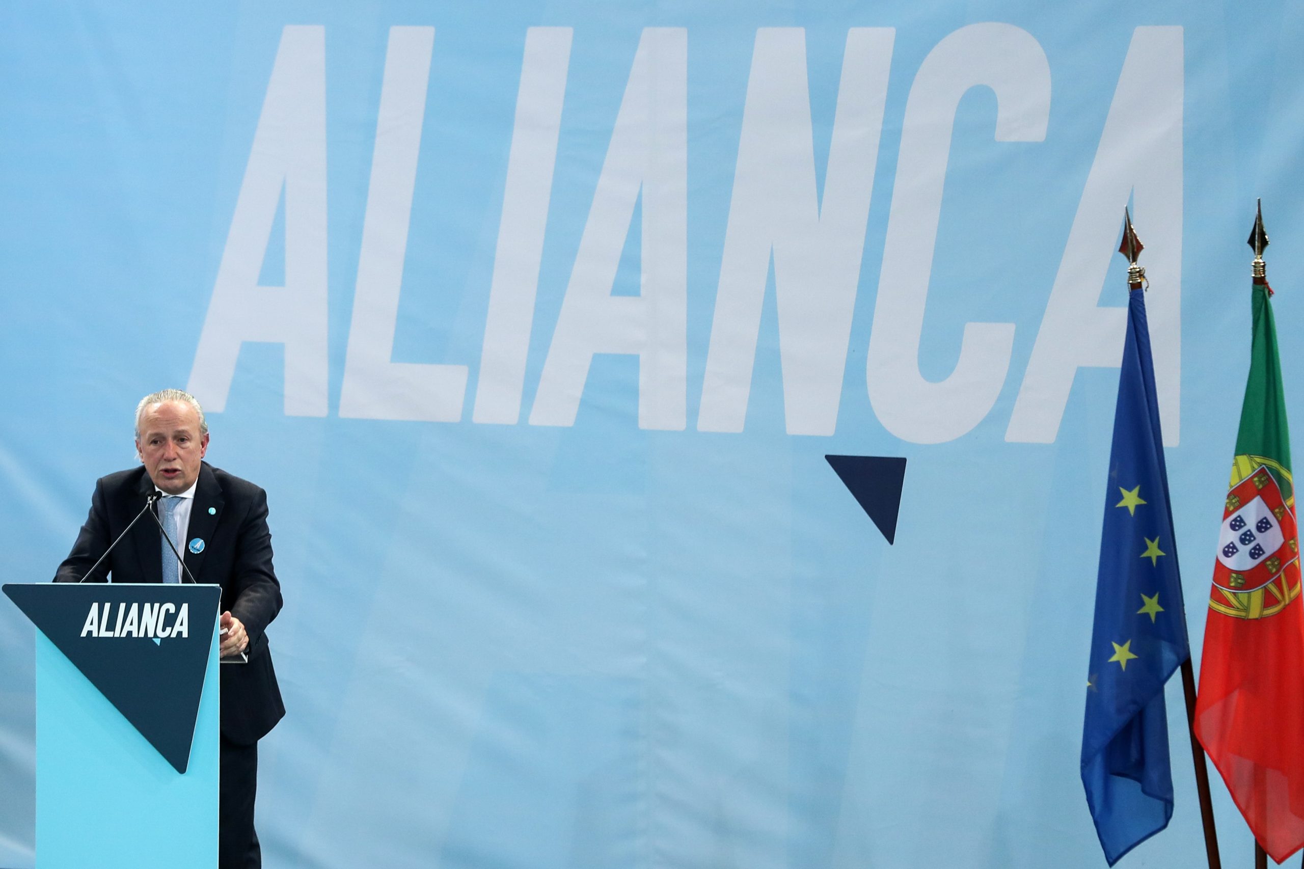Aliança reclama maior cobertura noticiosa junto da CNE e ERC e pede intervenção de Marcelo
