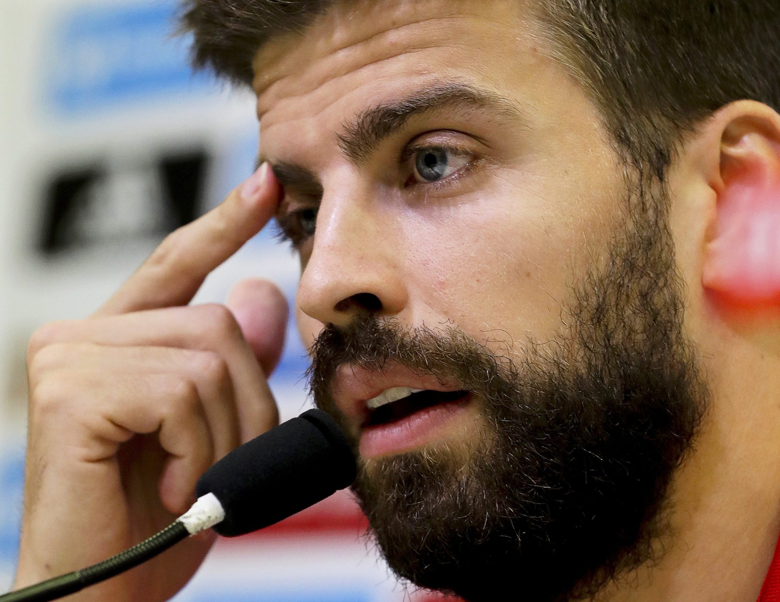 Gerard Piqué renova com FC Barcelona até 2022