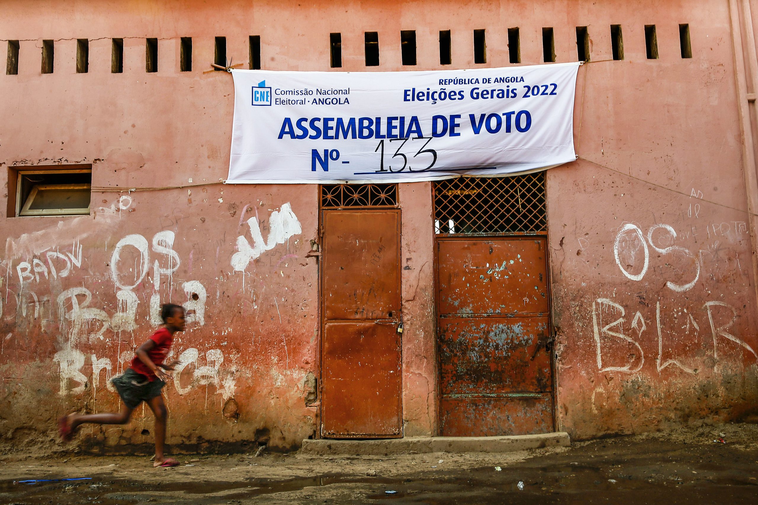 MPLA de João Lourenço enfrenta duro teste nas urnas