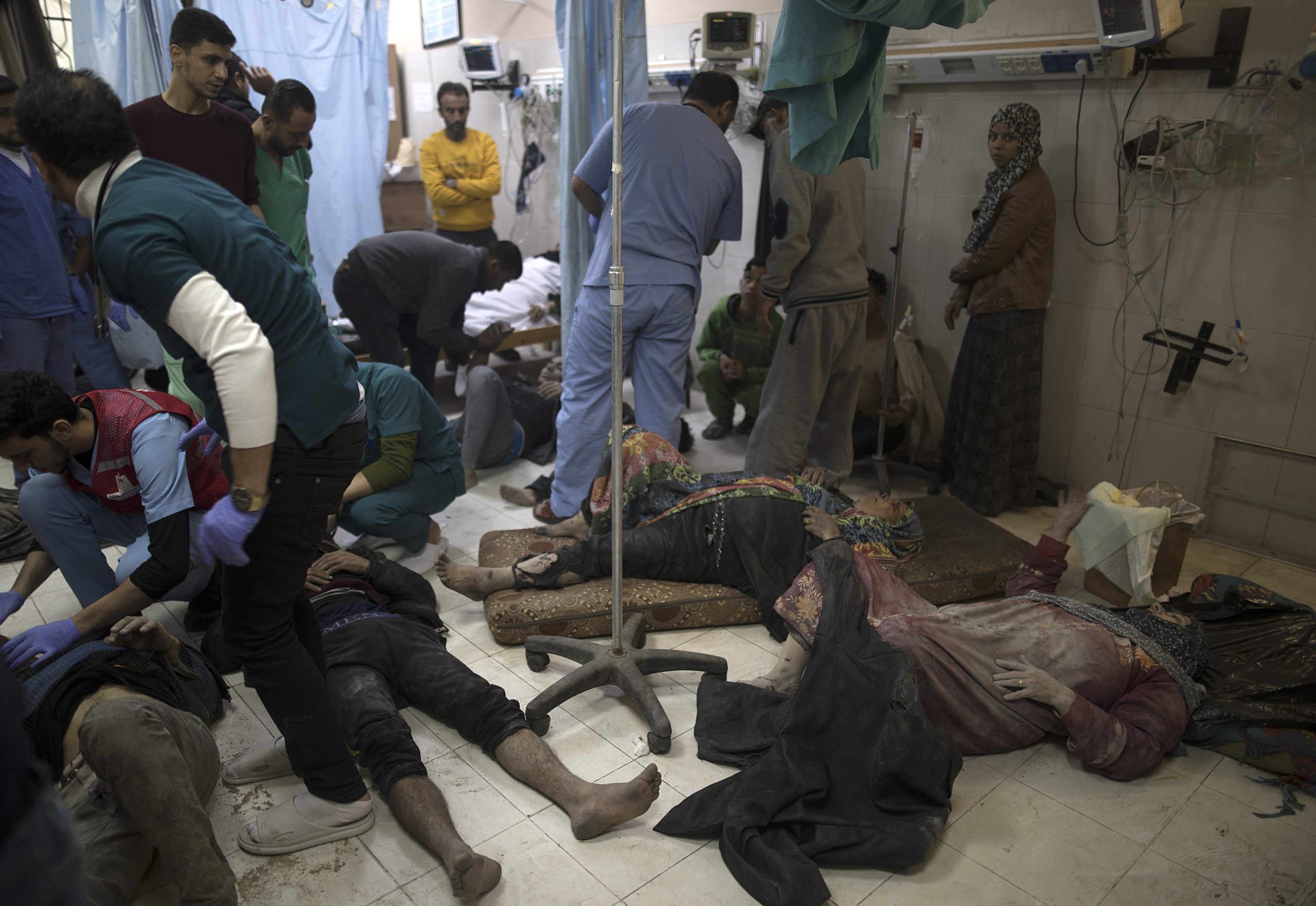 Esforços de socorro em Gaza estão perto do colapso e é urgente um cessar-fogo