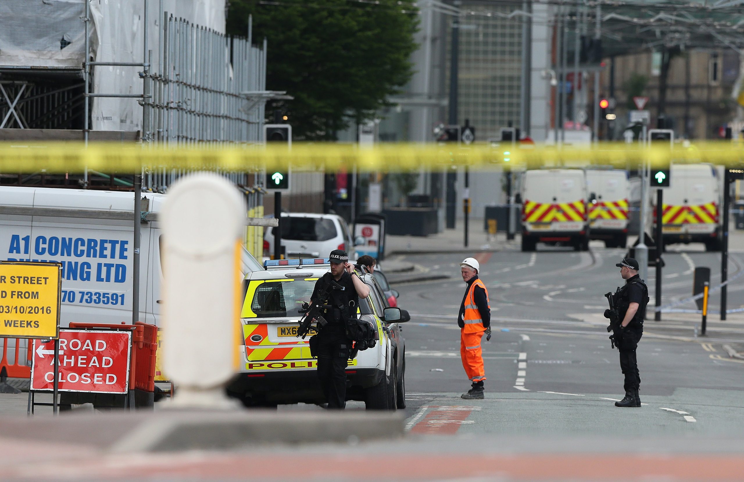 Manchester: polícia prende homem de 23 anos