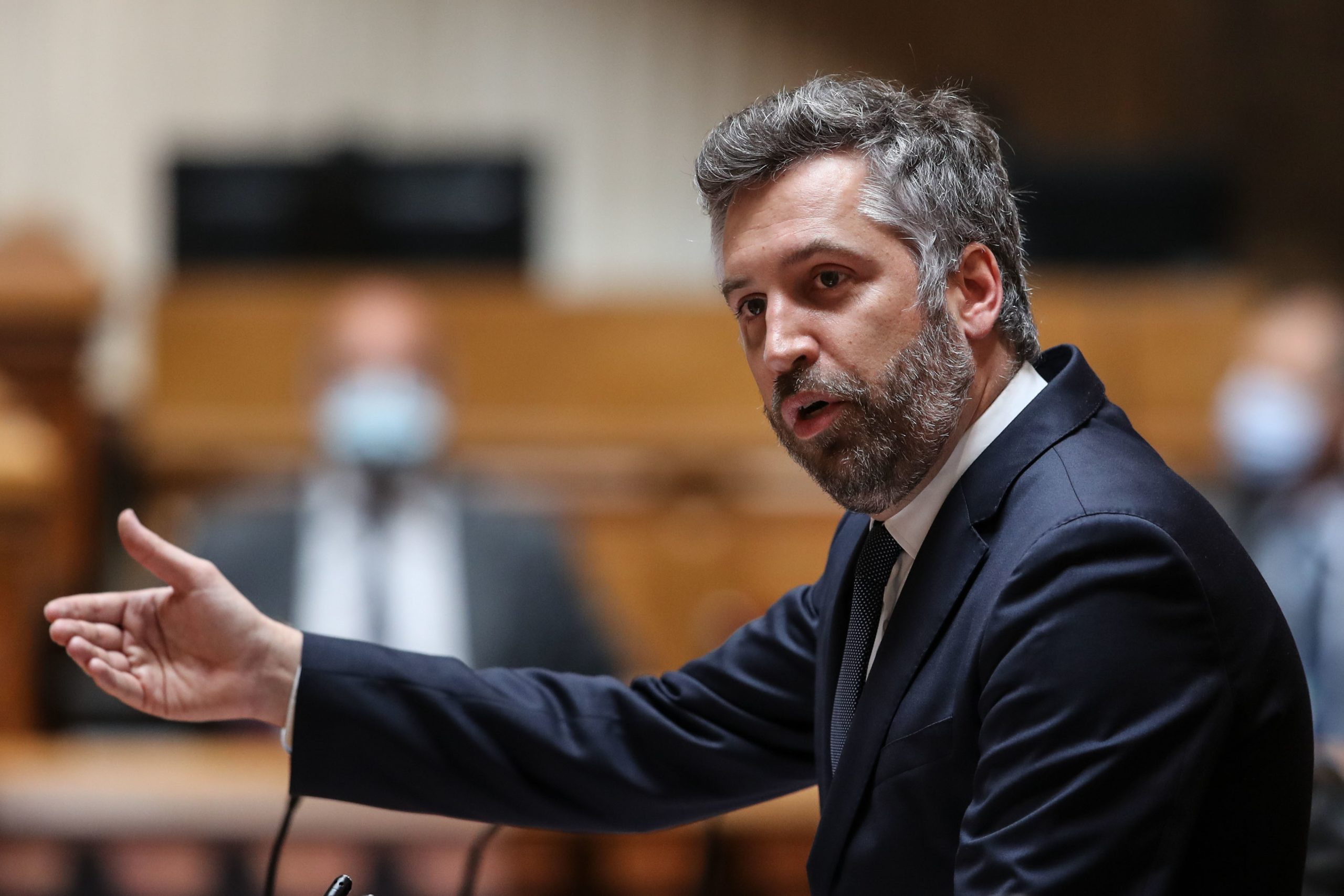 Ministro reconhece que ocupação baixa dos comboios não significa que “tudo está bem”