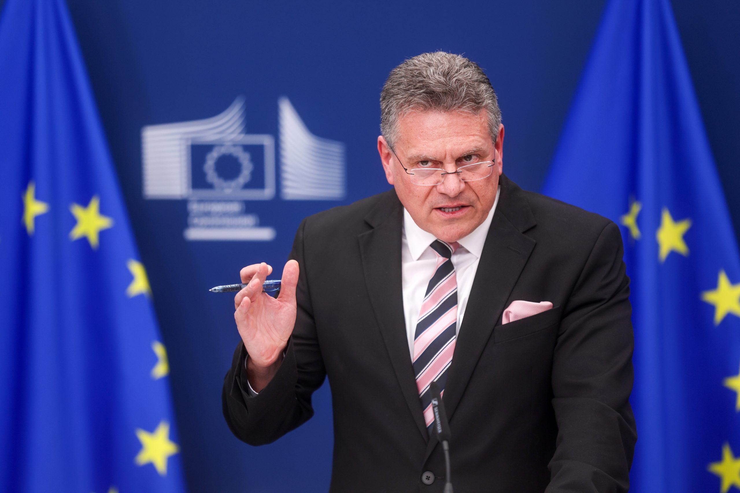 Comissão Europeia inicia na sexta-feira conversações com EUA sobre tarifas