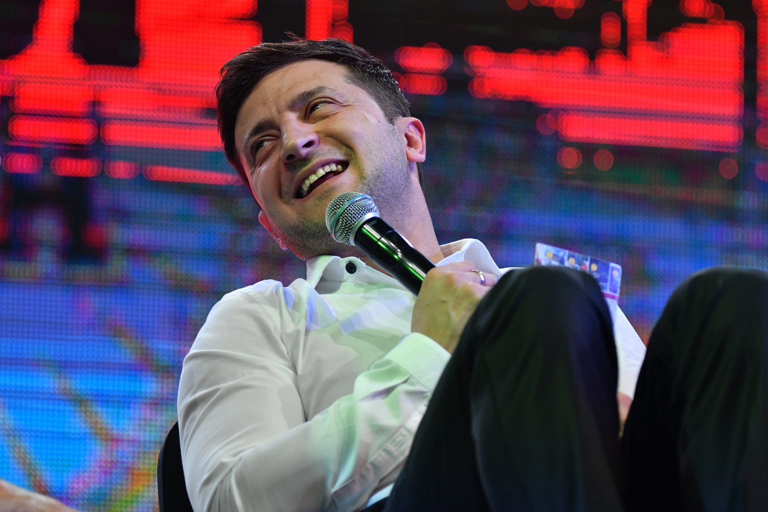 Volodymyr Zelensky, o ator de comédia que pode vir a ser presidente da Ucrânia