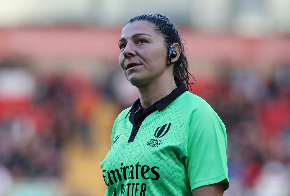 Histórico. É mulher, inspetora da PJ e estará no mundial de râguebi como árbitra assistente