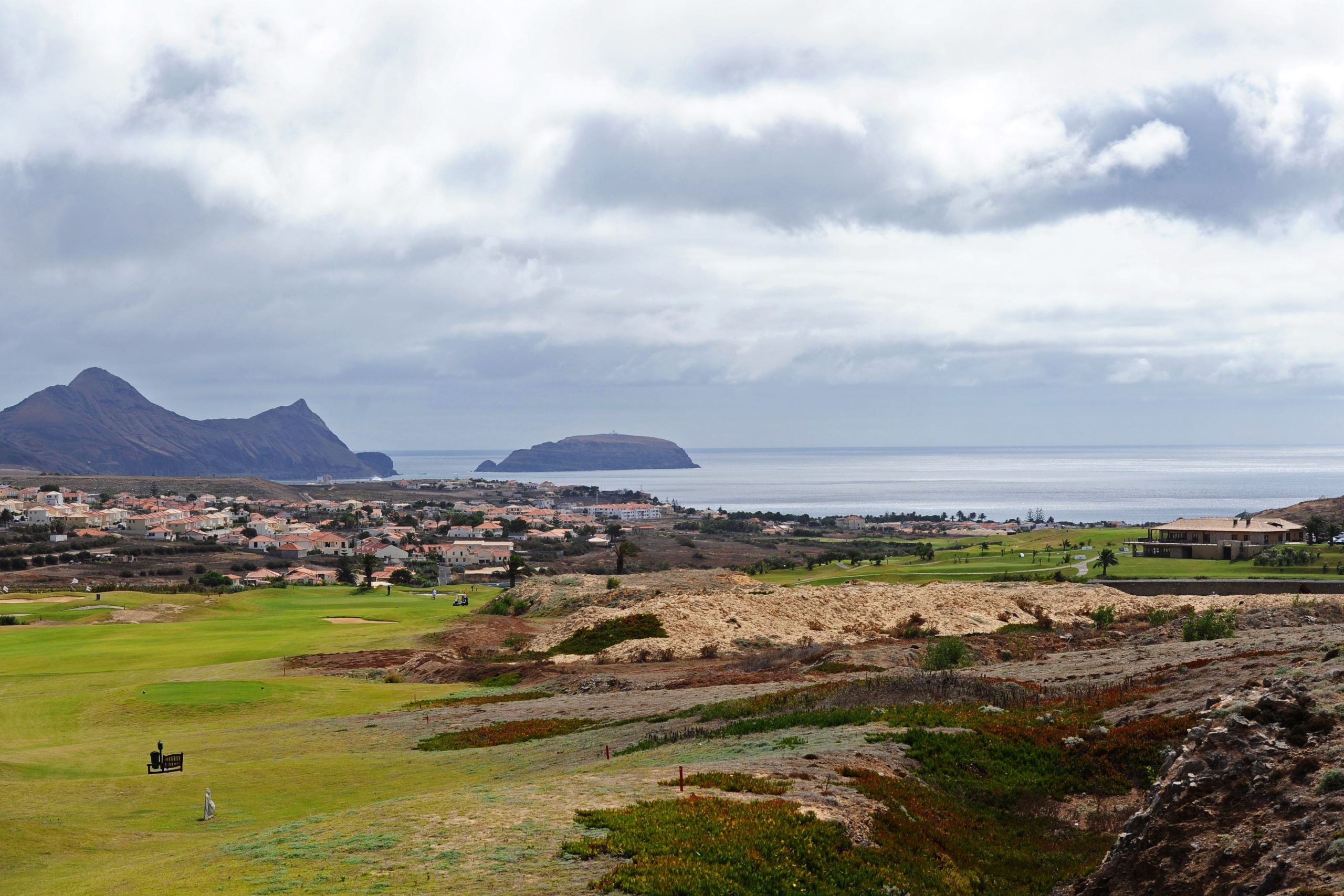 Viagens marítimas entre Madeira e Porto Santo canceladas hoje e domingo devido ao mau tempo
