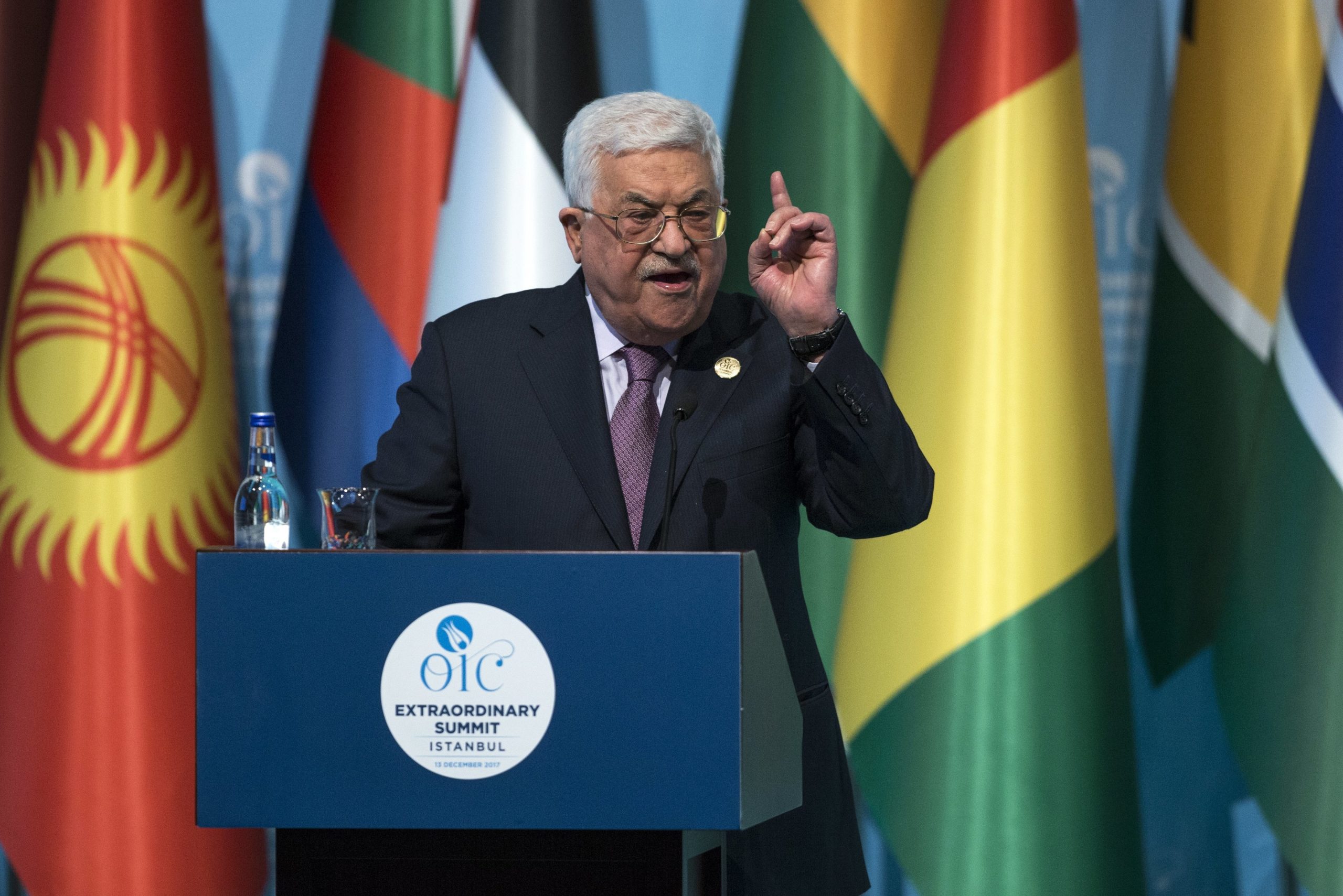Autoridade Palestiniana rejeita acordo de Israel e EAU e pede “reunião de emergência” da Liga Árabe