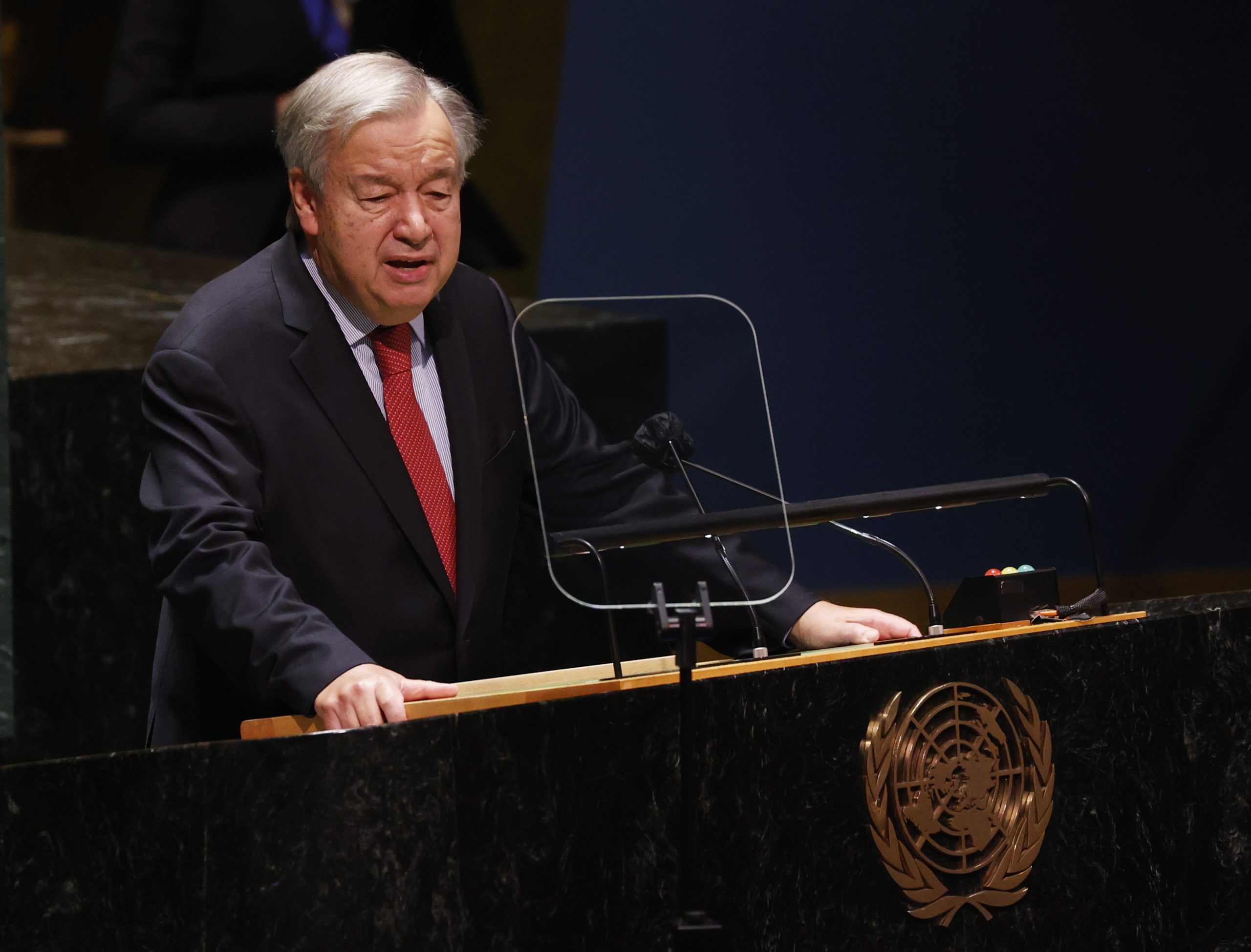 António Guterres critica comunidade internacional pelo tratamento dado a África