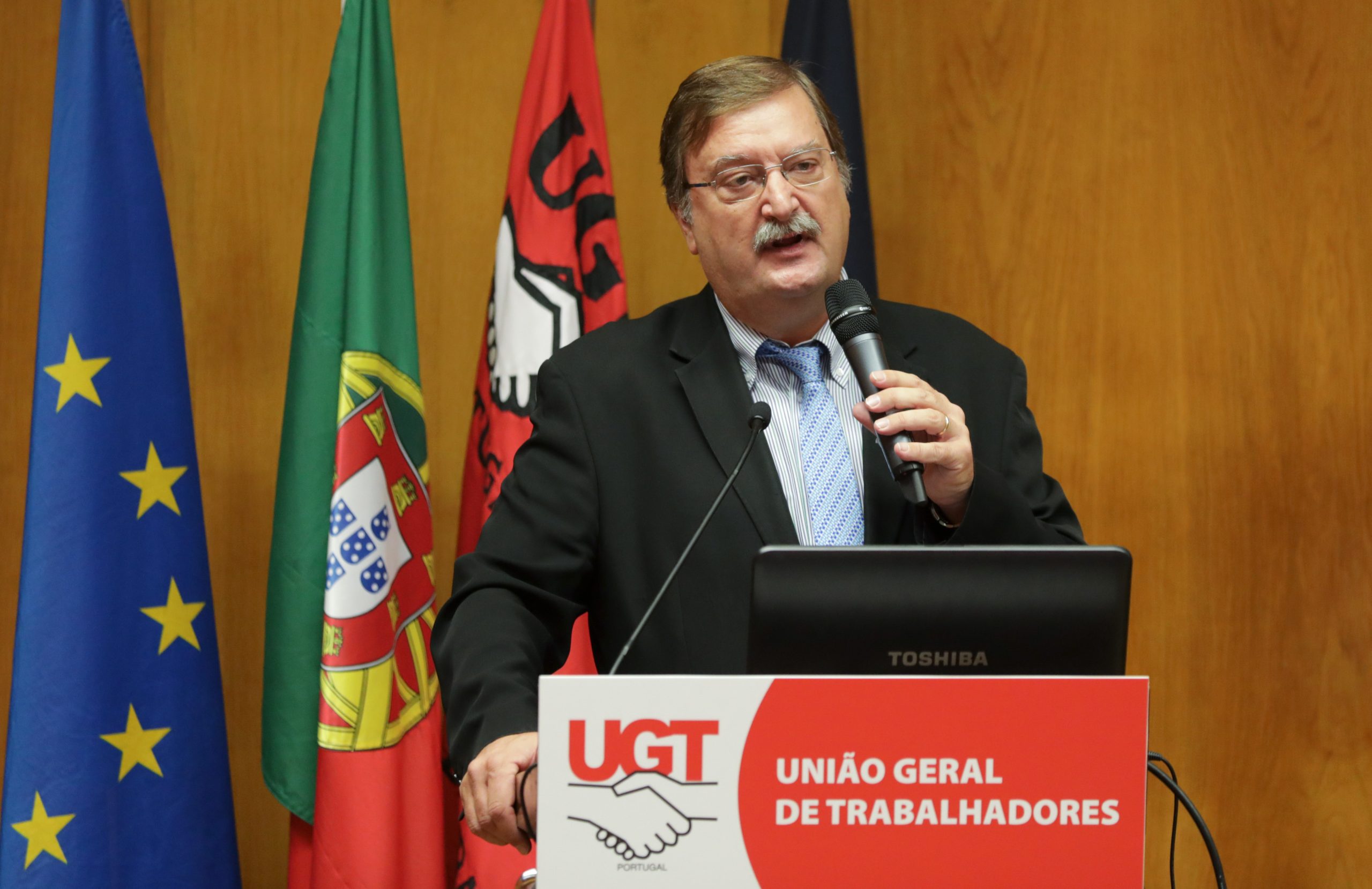 UGT avança com proposta de acordo na Autoeuropa