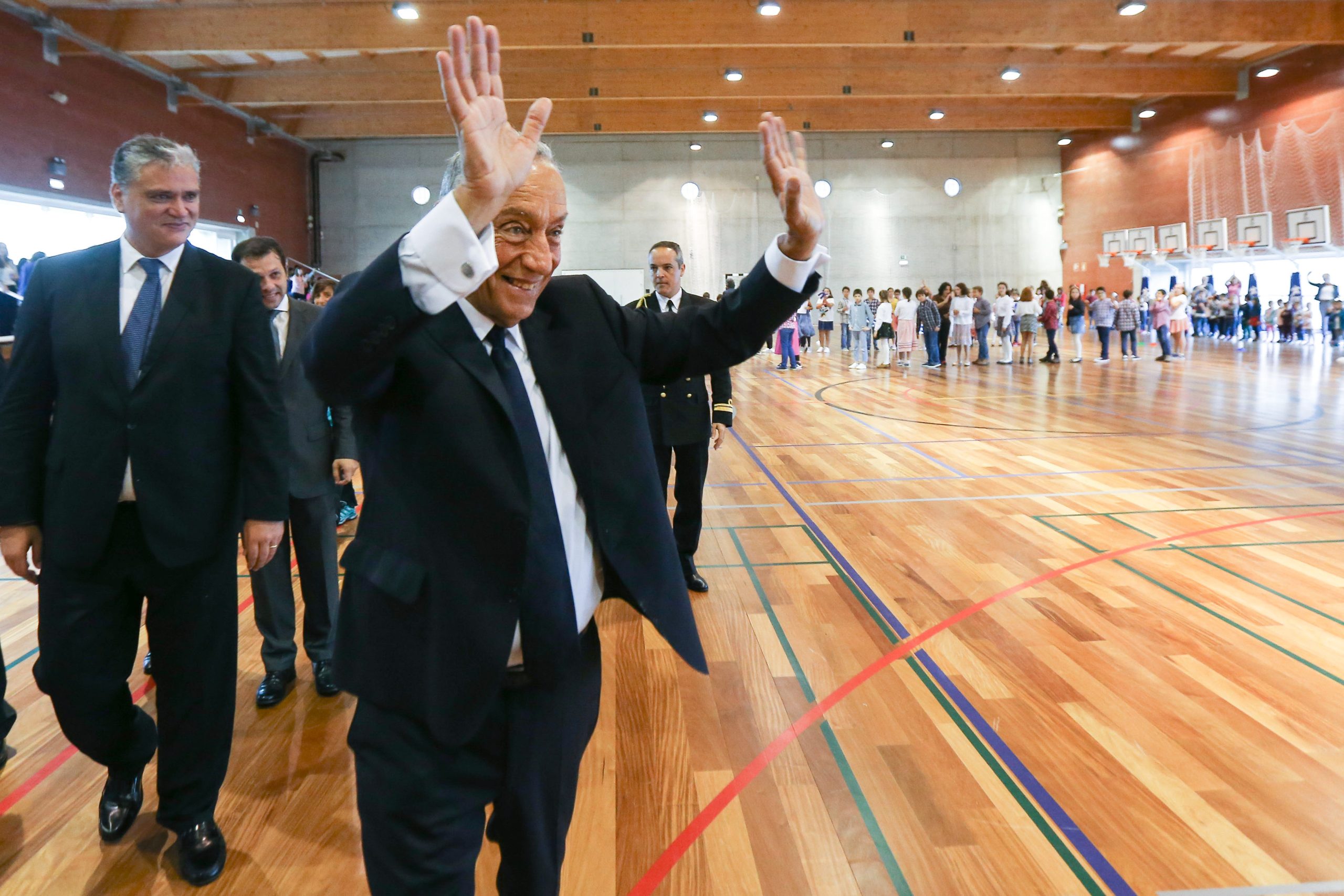 Presidente da República desafia portugueses a apoiar gesto solidário da seleção