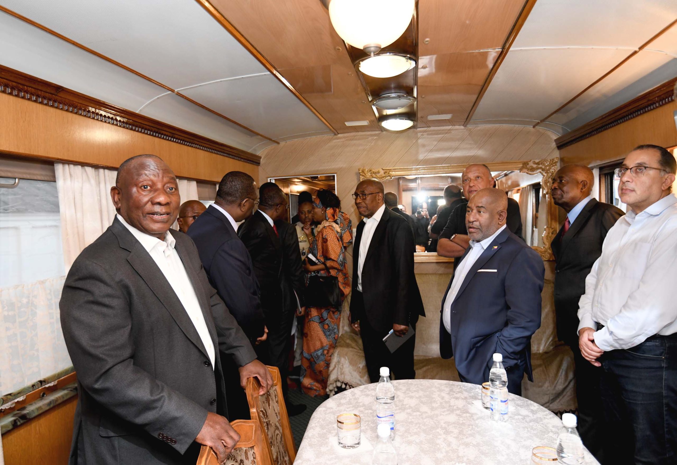 Depois da visita a Kiev, delegação de sete chefes de Estado africana chega a São Petersburgo para falar de paz com Putin
