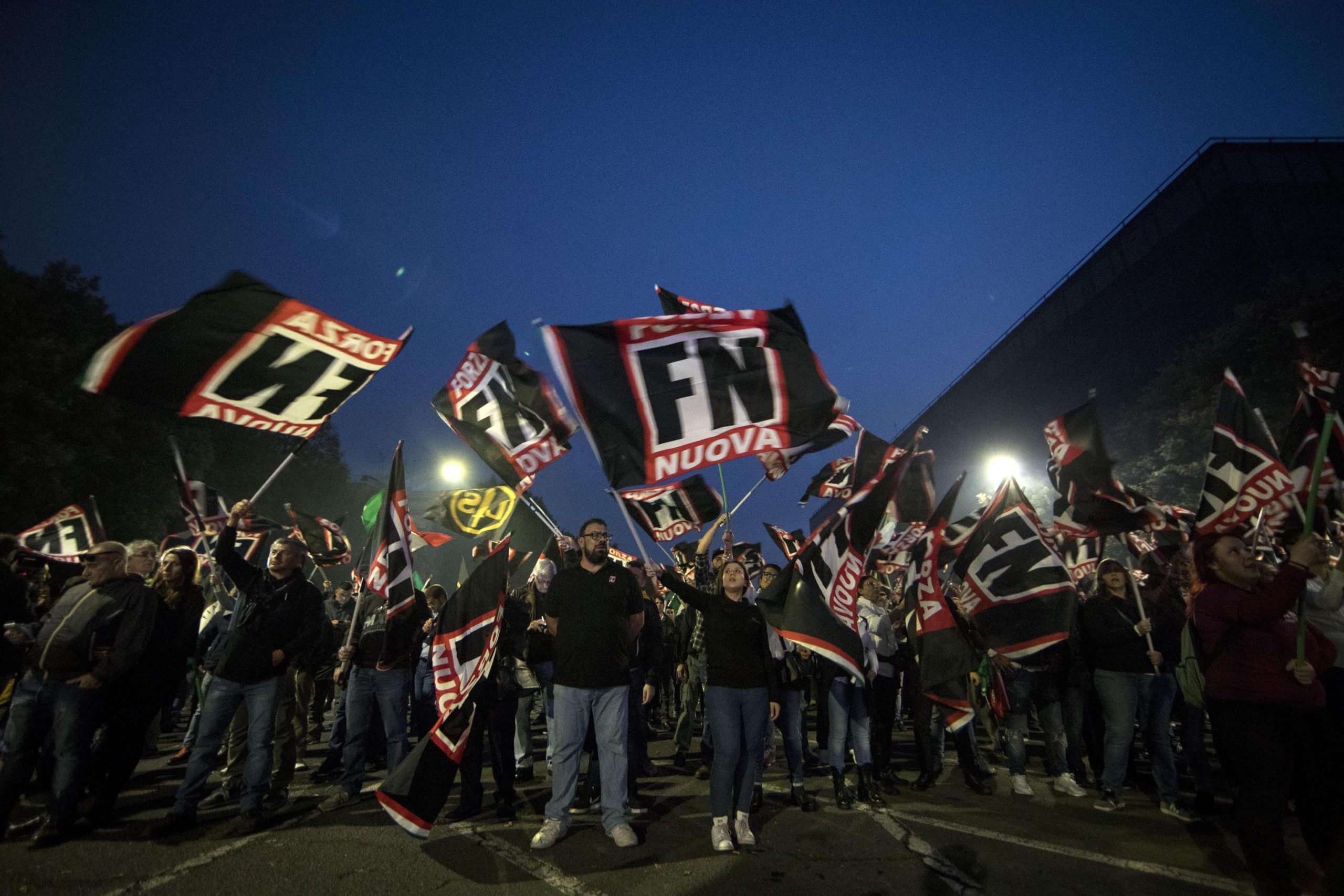 Itália. Fascistas do Forza Nuova atacaram sede do jornal La Reppublica