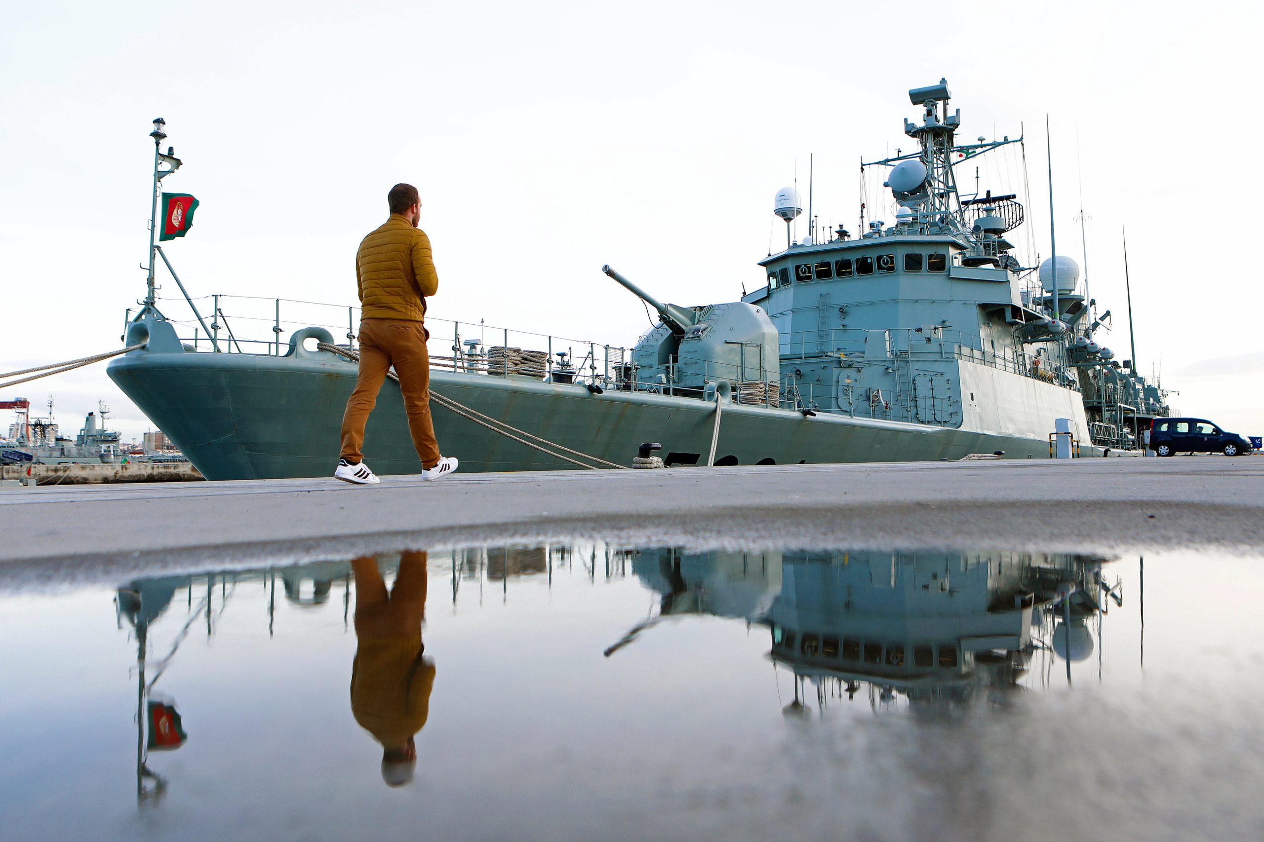 Marinha organiza um dos maiores exercícios da Europa com veículos não tripulados