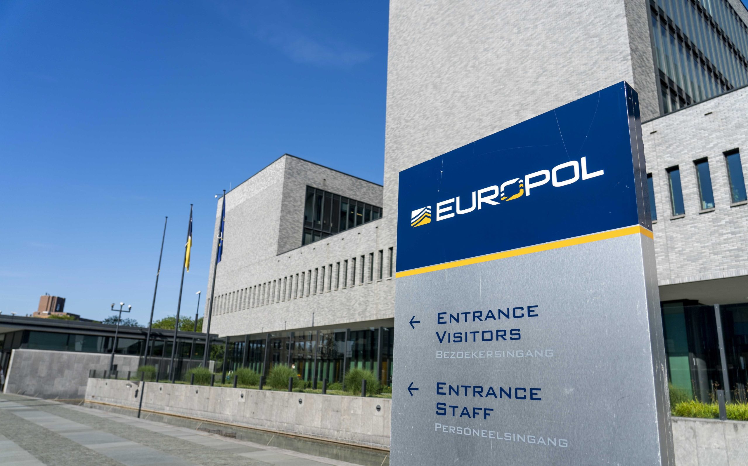 Europol rastreia 47 milhões de euros em criptomoedas para travar pirataria digital financiada online