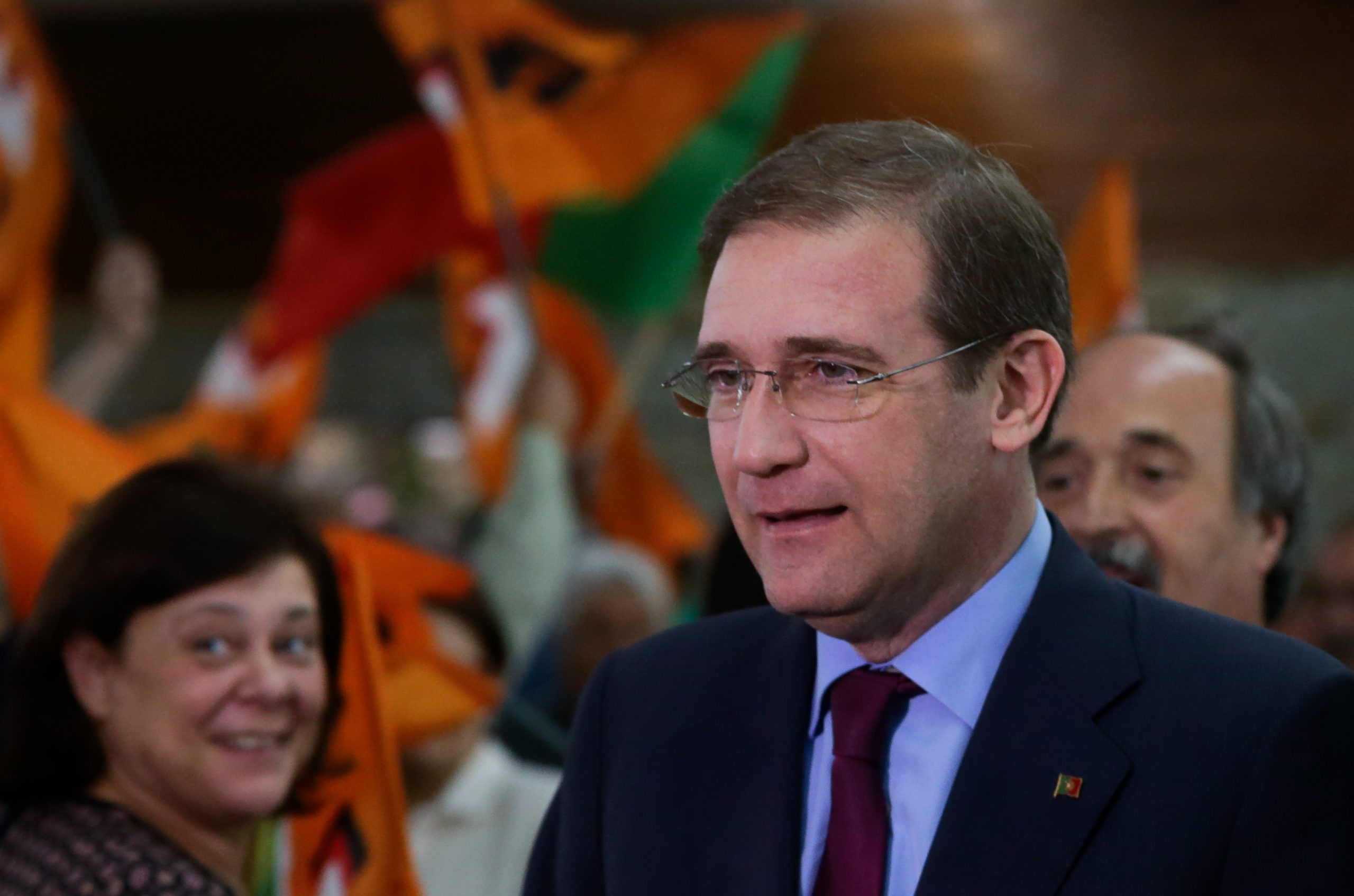 Passos Coelho considera “uma pouca vergonha” nomeação de Diogo Lacerda Machado na TAP