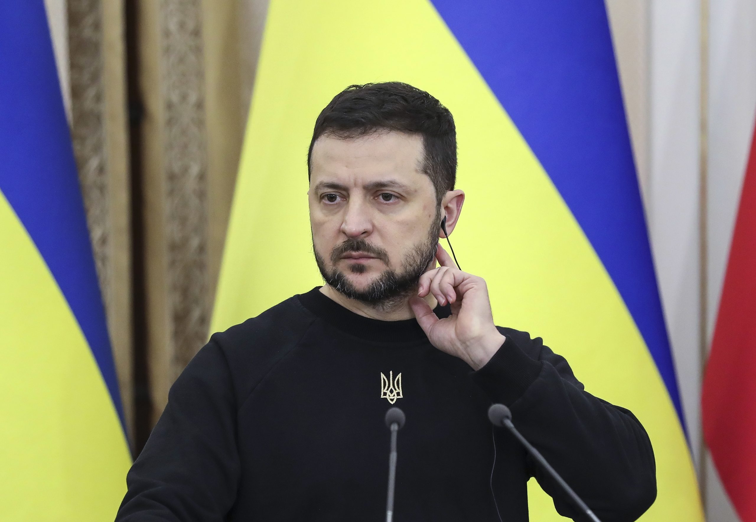 Zelensky afirma que Portugal “está disponível” para enviar tanques