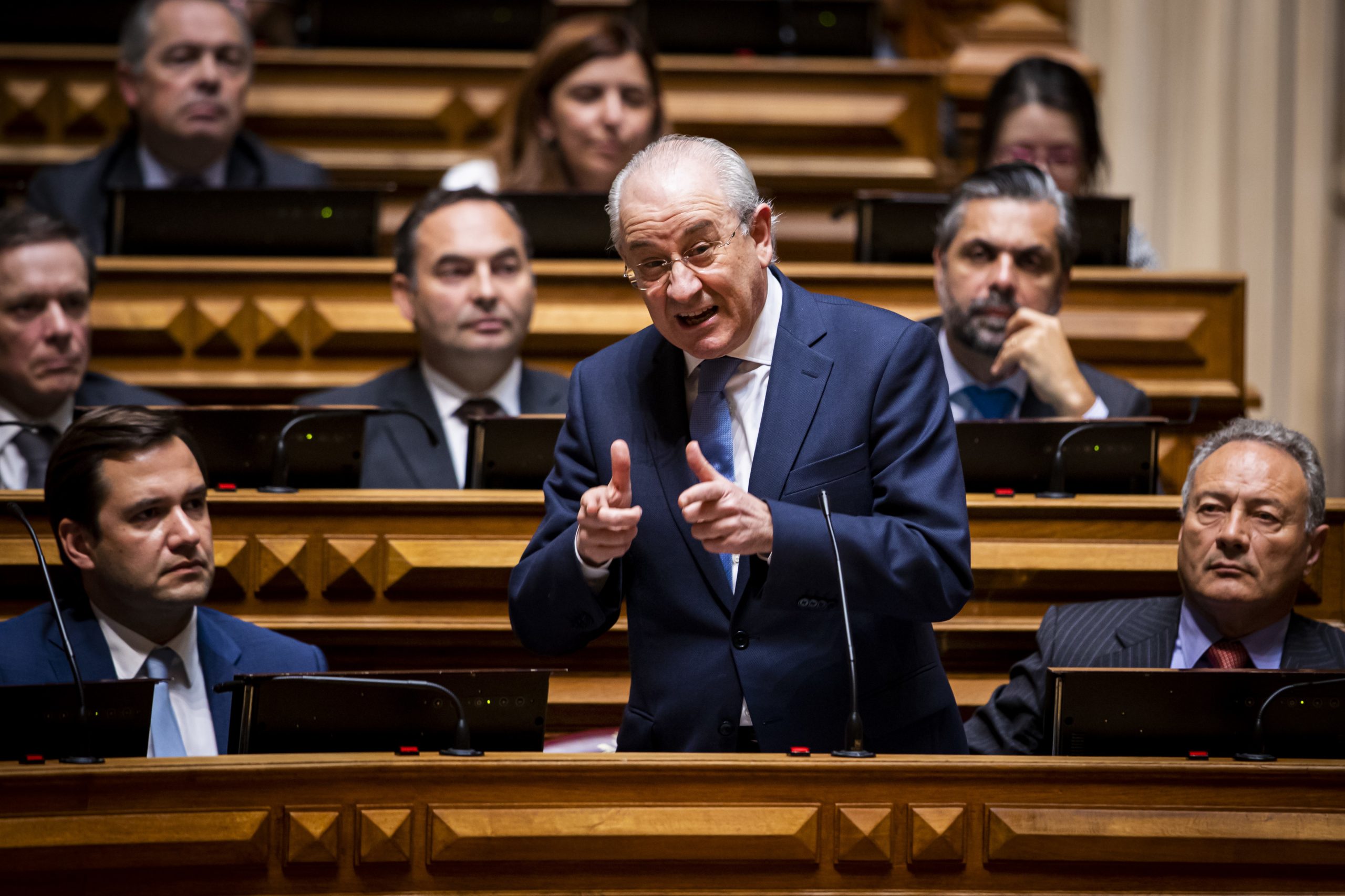 Rio aponta “manifestas incompatibilidades” ao secretário de Estado Nuno Artur Silva