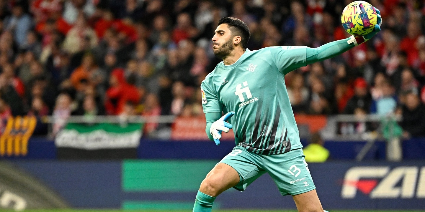 Rui Silva regressa a Portugal. Guarda-redes assina pelo Sporting