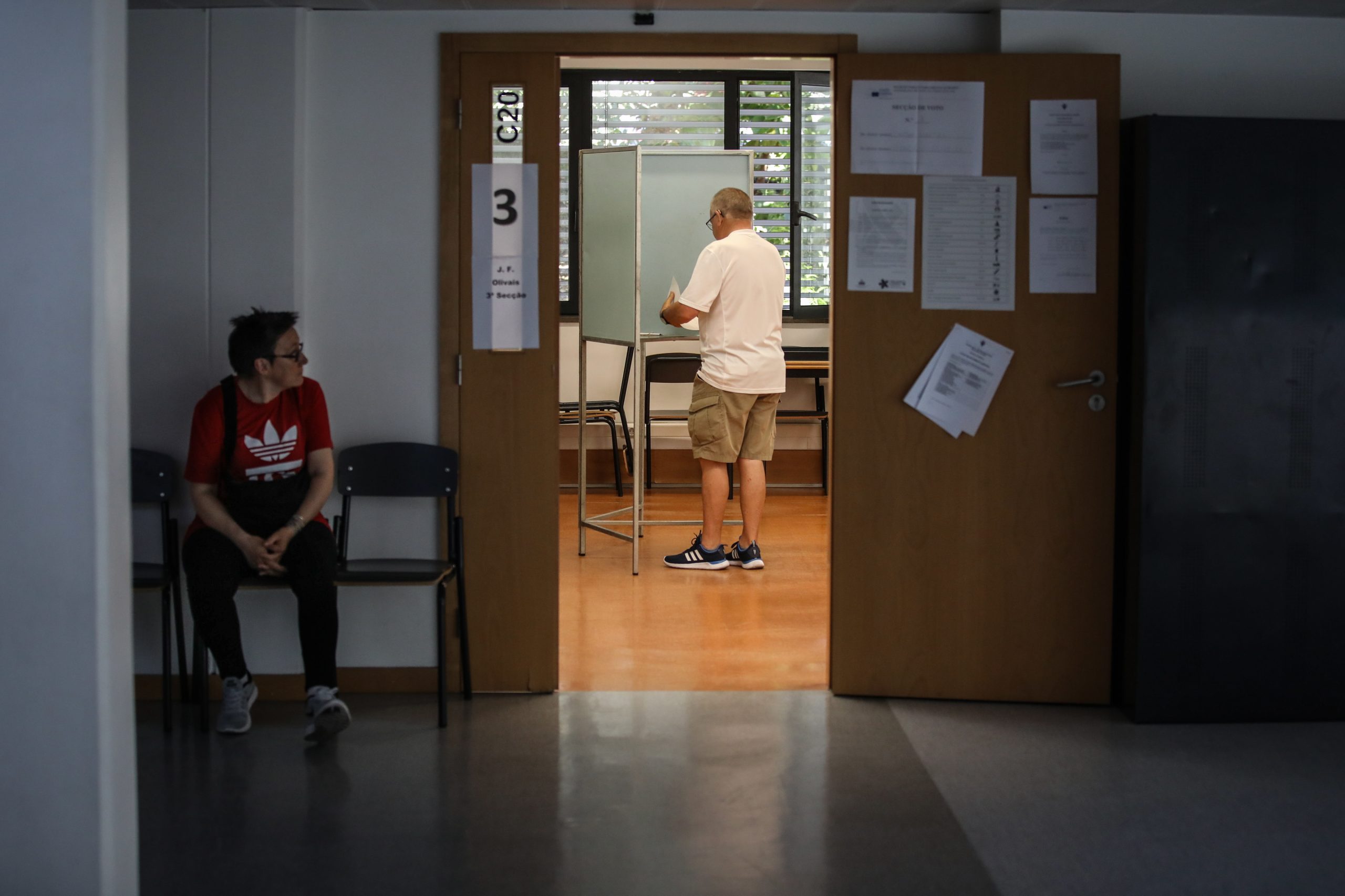 Europeias. Menos 36.262 votos até às 16:00 face a 2014