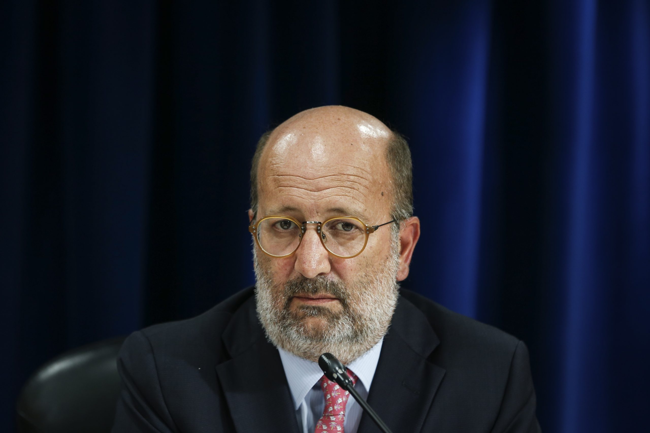 Greve dos motoristas: Governo diz desconhecer existência de esquadras fechadas