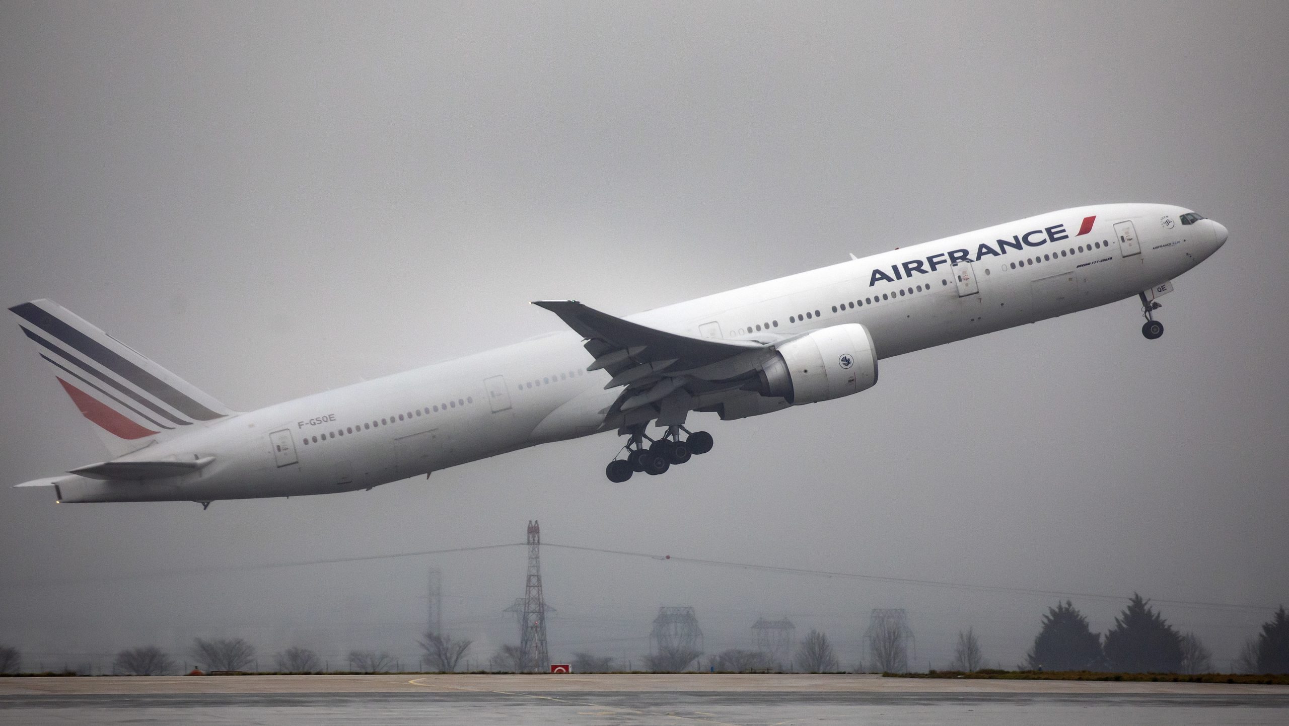 Air France volta a voos diários Lisboa-Paris e retoma Porto em 6 junho