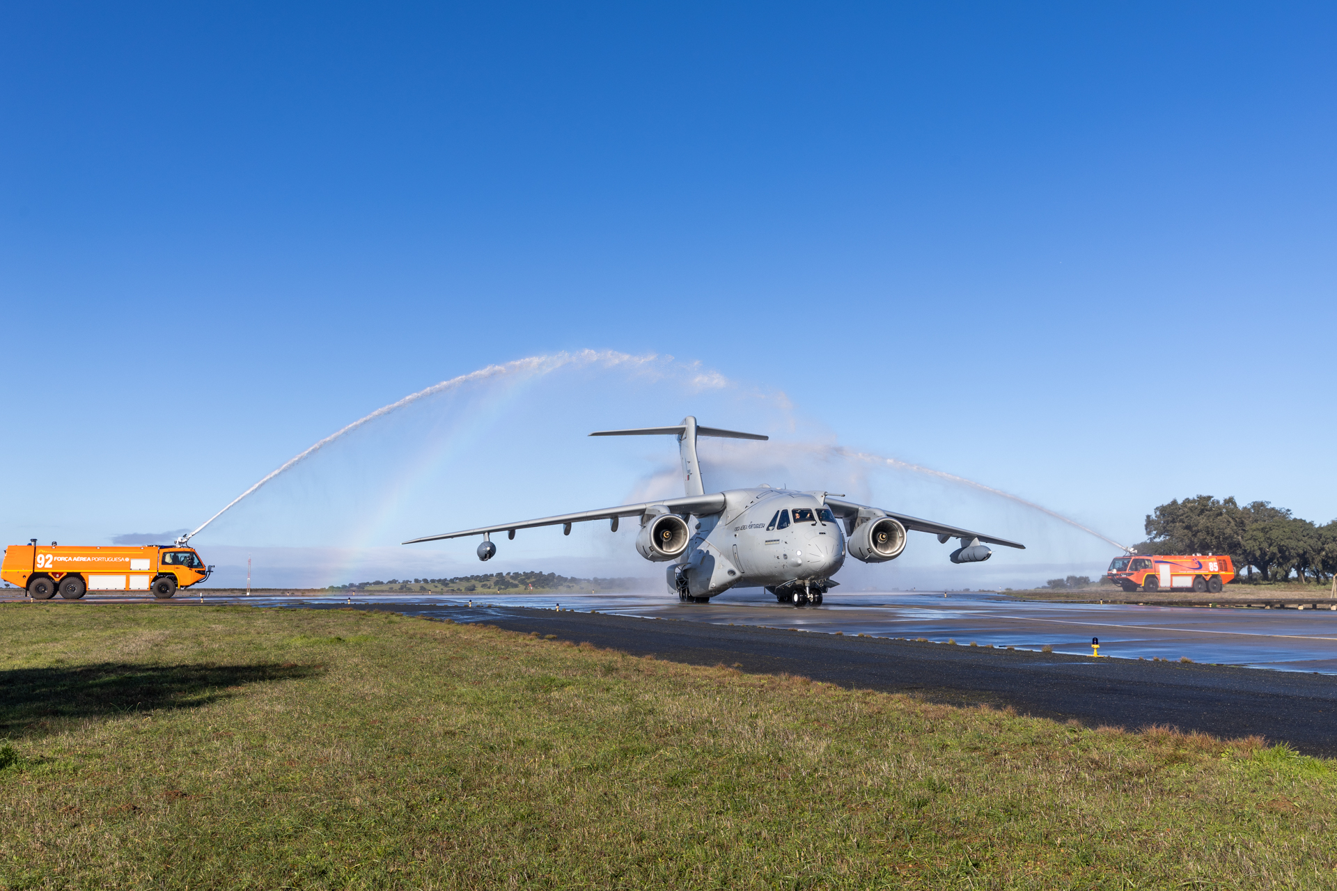 Força Aérea recebe quarto KC-390 com capacidade de reabastecimento em voo