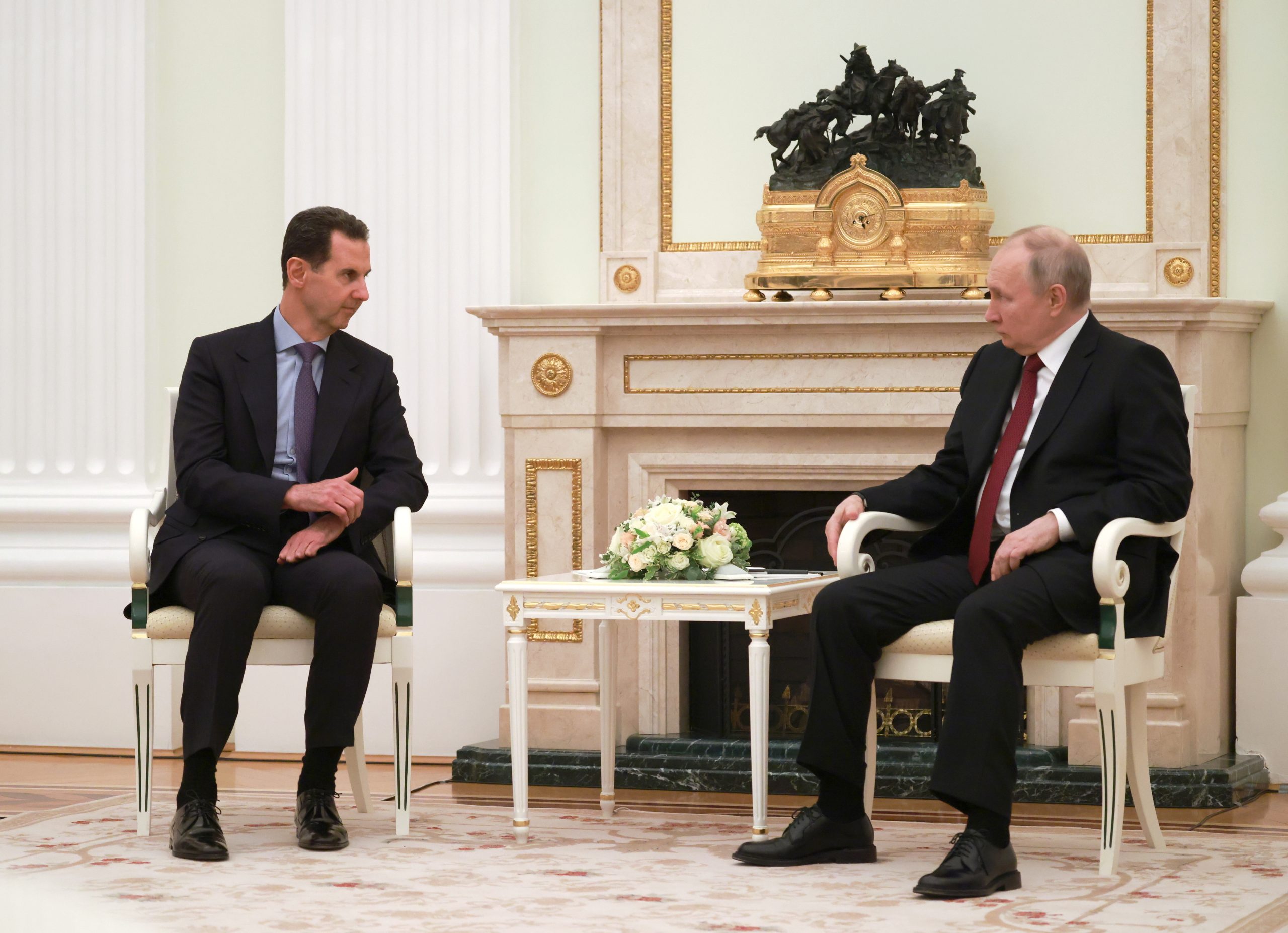 Queda de Assad revela limitações militares da Rússia na invasão da Ucrânia