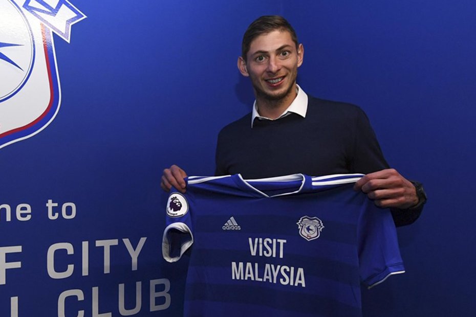 Investigadores admitem ter encontrado destroços do avião em que viajava Emiliano Sala